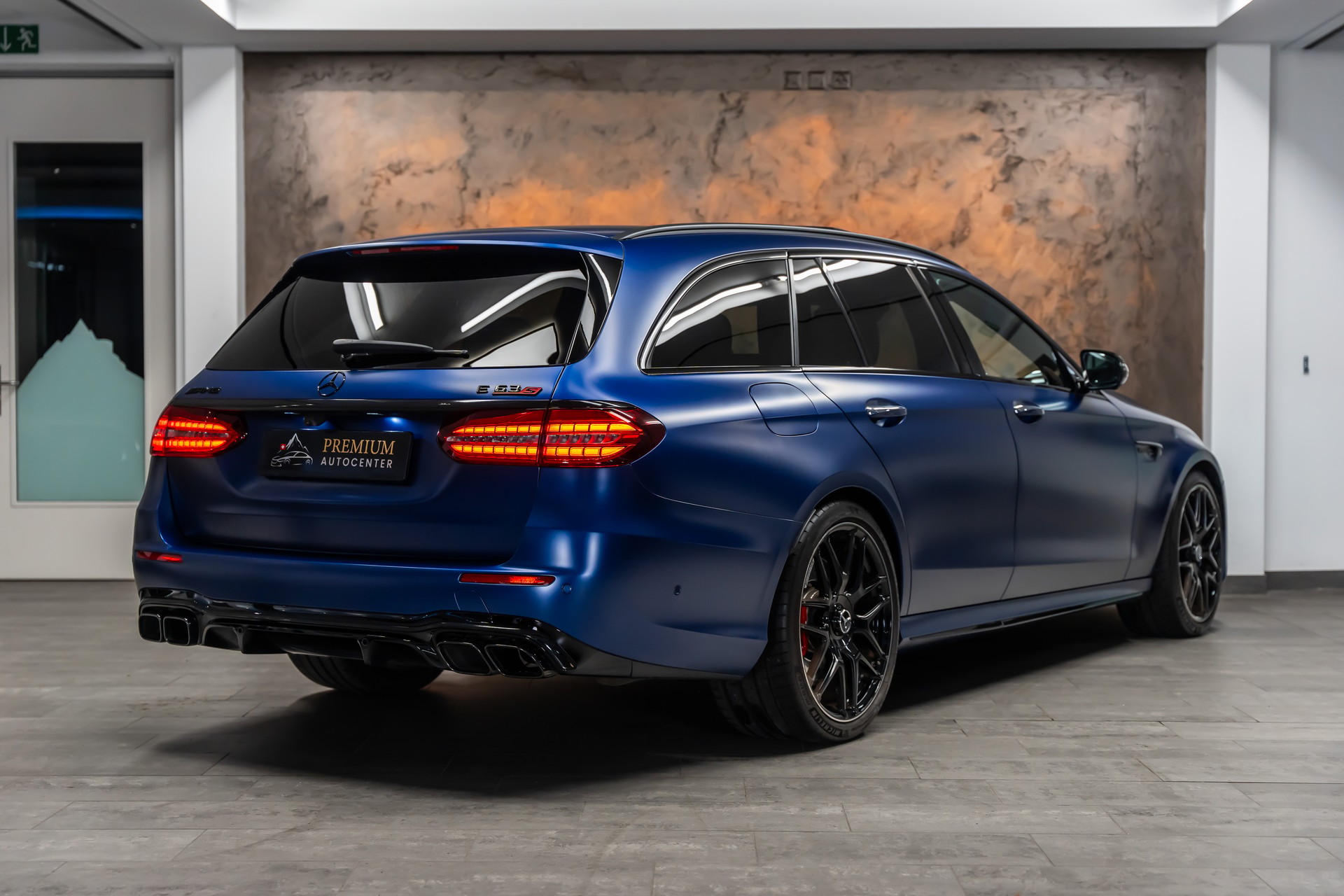 MERCEDES-BENZ AMG E 63 S T 4Matic+ Speedshift 9G-TCT *Ch-Fahrzeug*PPF-Folie*AMG-Drivers*Panorama*-image-7