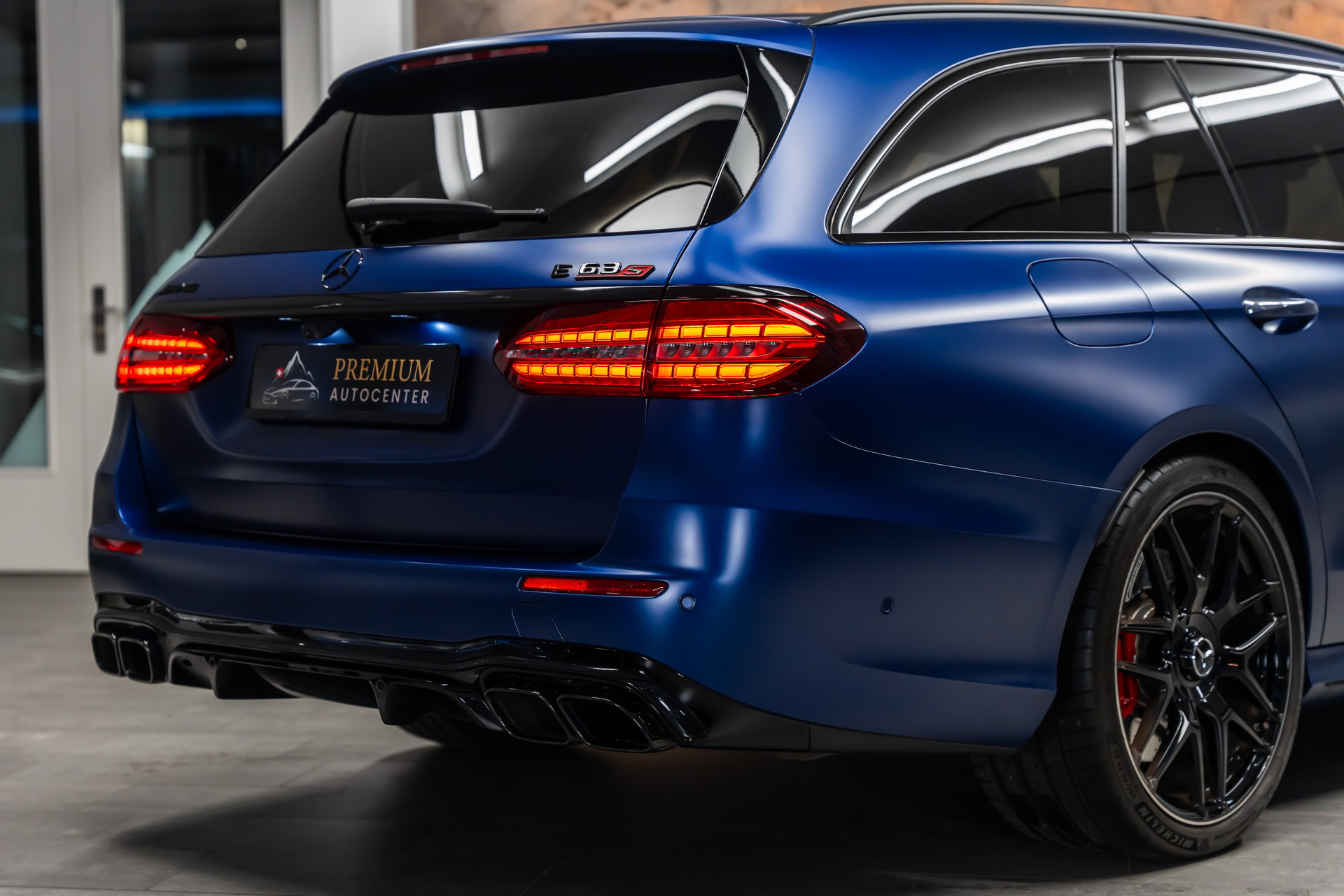 MERCEDES-BENZ AMG E 63 S T 4Matic+ Speedshift 9G-TCT *Ch-Fahrzeug*PPF-Folie*AMG-Drivers*Panorama*-image-8