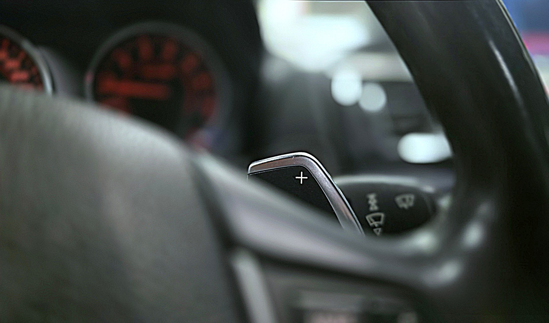 BMW M135i xDrive Steptronic-image-26