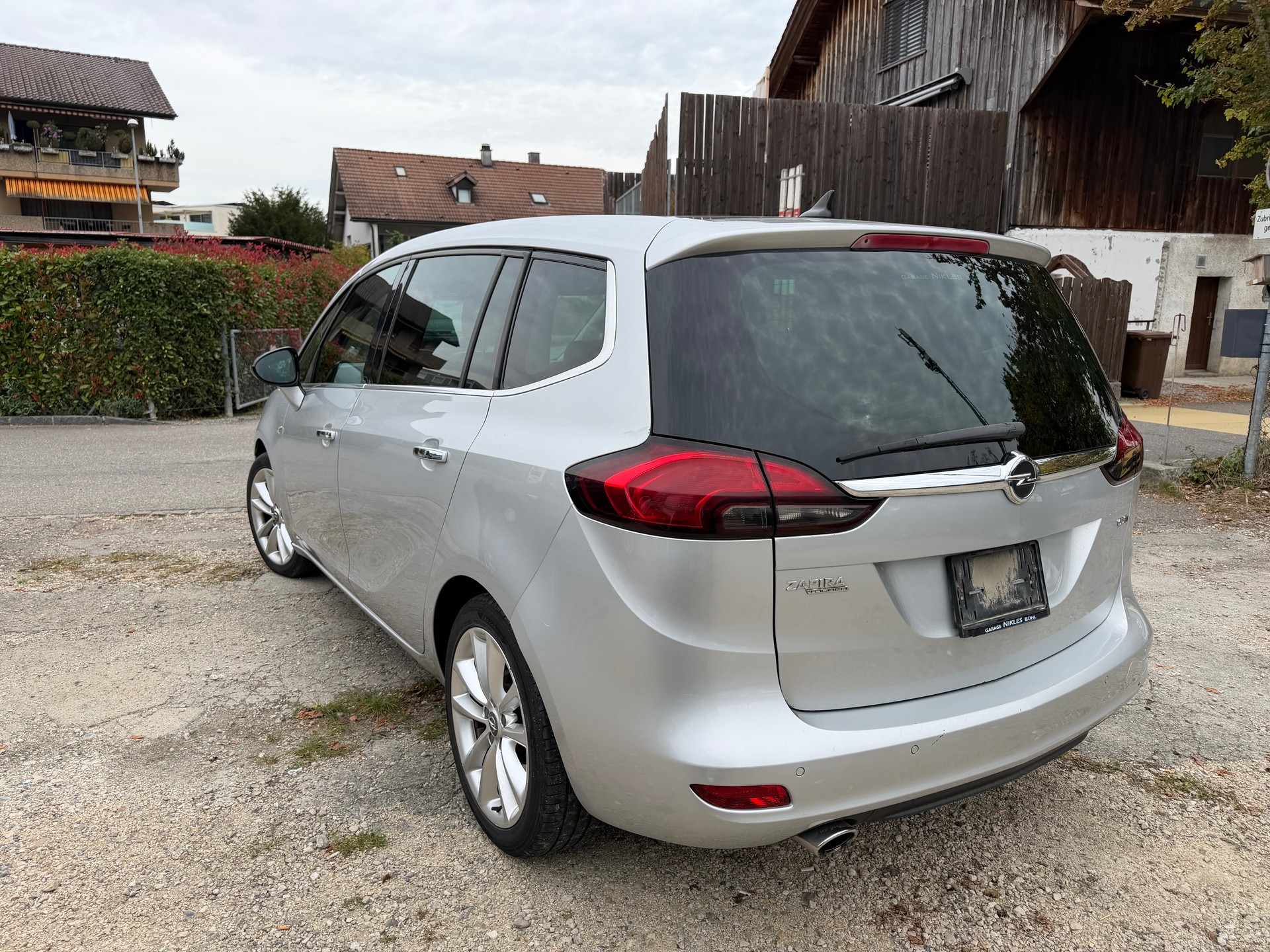 OPEL Zafira Tourer 2.0 CDTi Cosmo Automatic-image-2