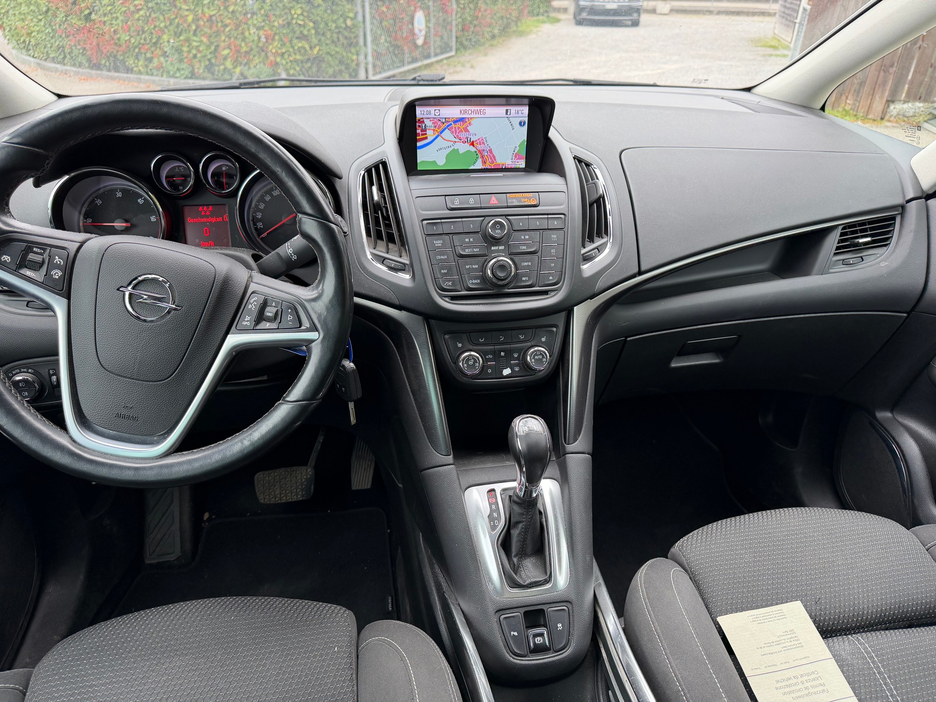 OPEL Zafira Tourer 2.0 CDTi Cosmo Automatic-image-4