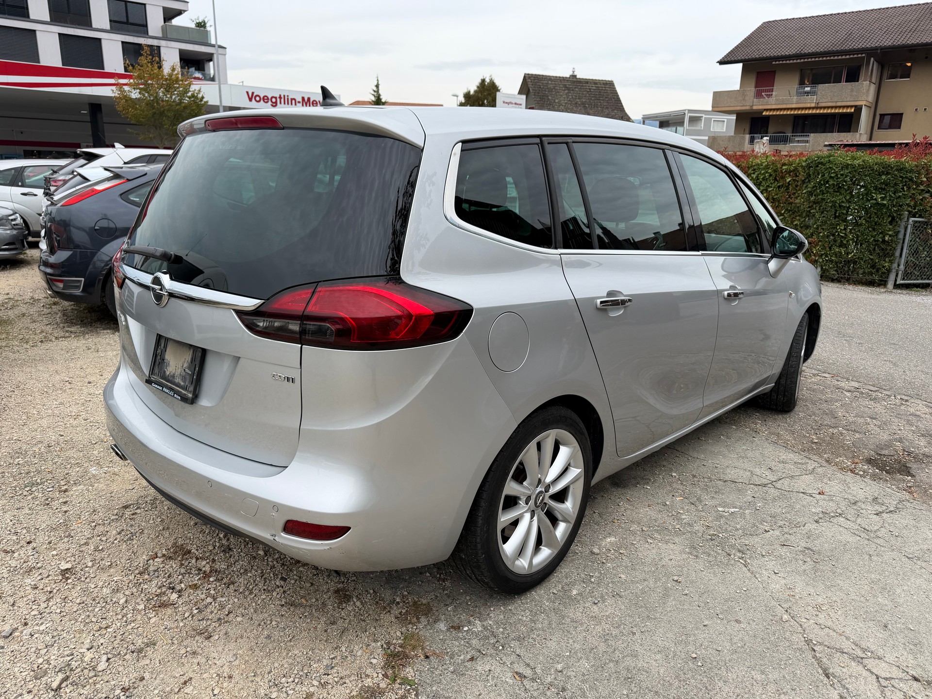 OPEL Zafira Tourer 2.0 CDTi Cosmo Automatic-image-3