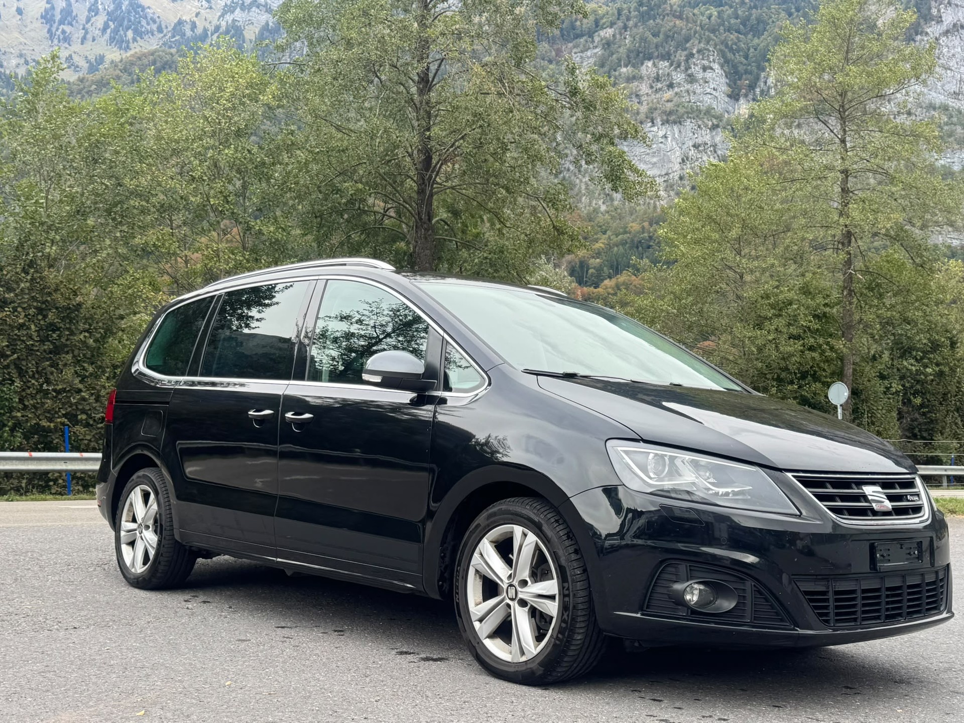 SEAT Alhambra 2.0 TDI FR Line DSG-image-1
