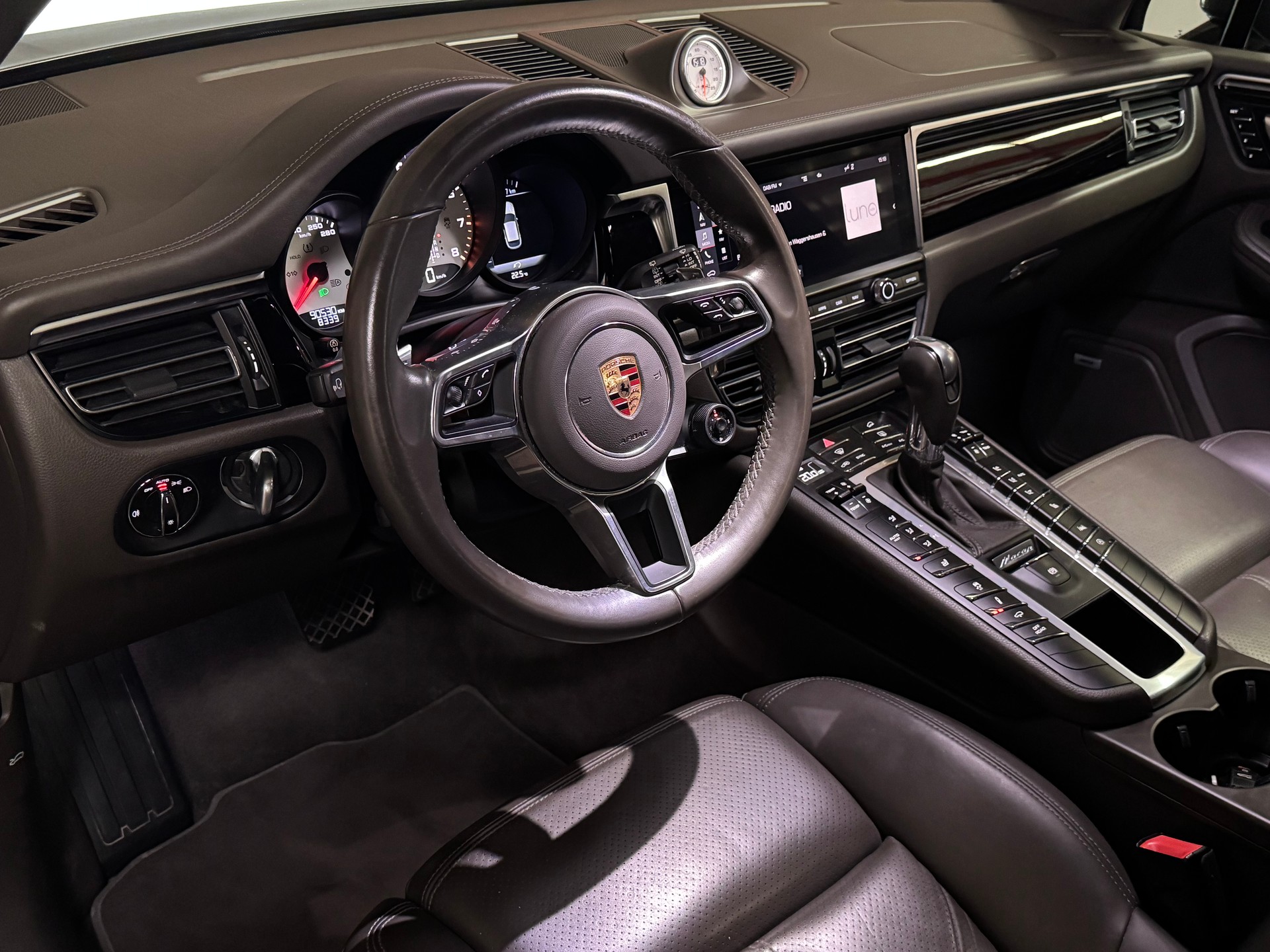 PORSCHE Macan S PDK-image-12