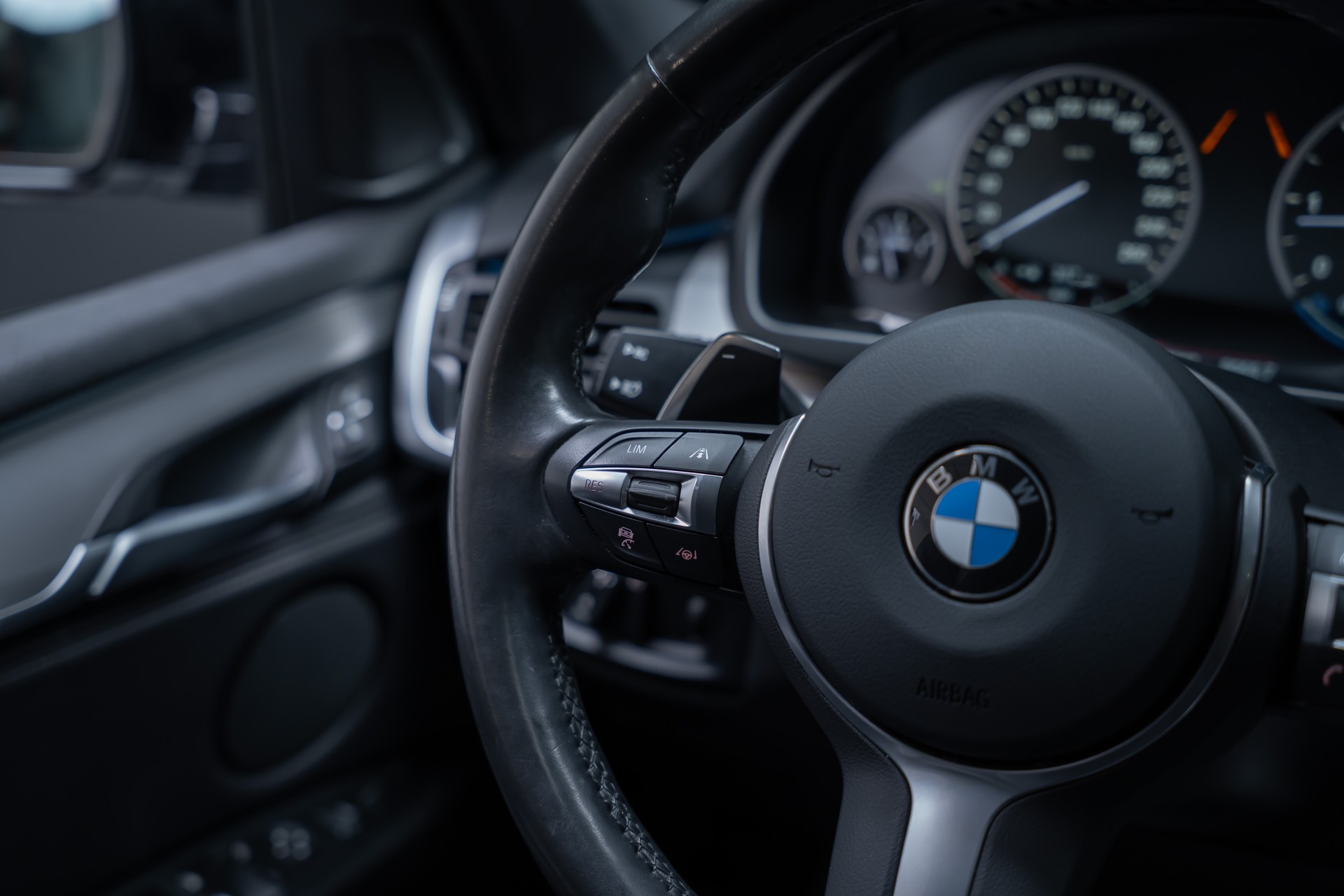 BMW X5 30d xDrive SAG M Sport / 7 Sitzer / Panorama / HeadUp-image-20