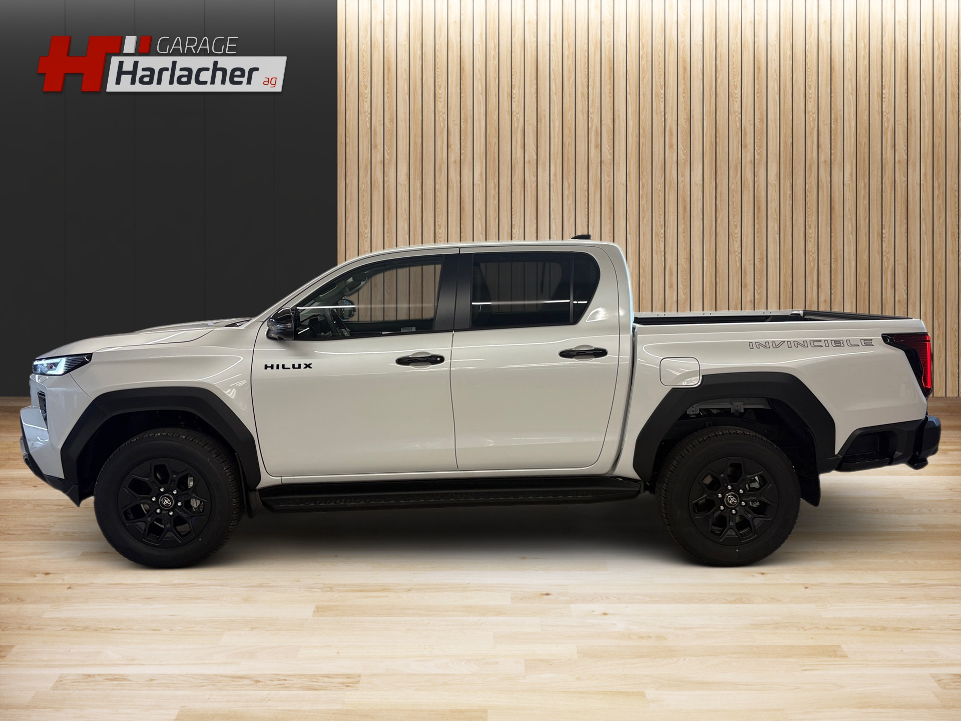 TOYOTA Hilux 2.8d MHEV Invincible Double Cab 4x4-image-7