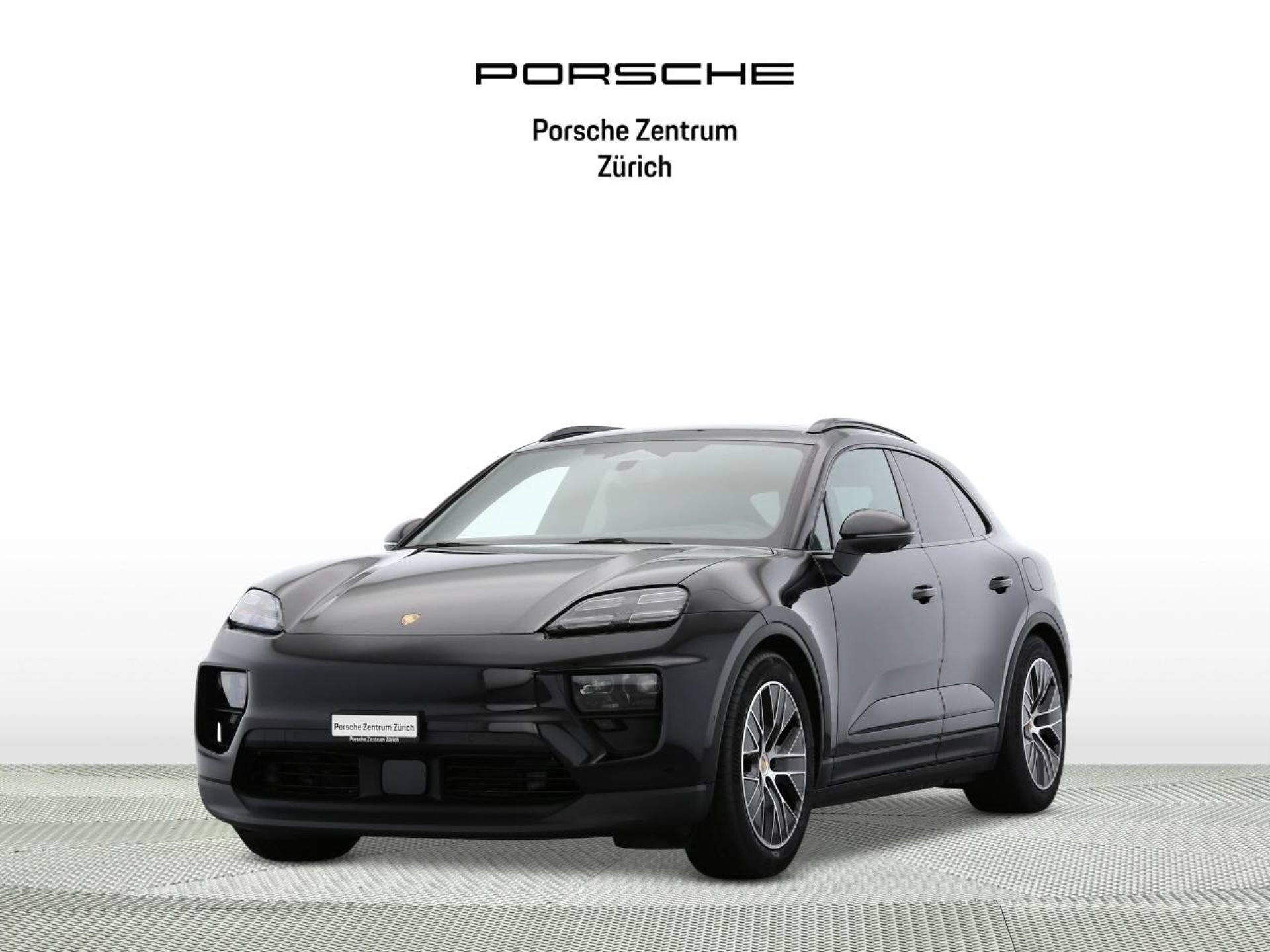 PORSCHE Macan 4-image-0