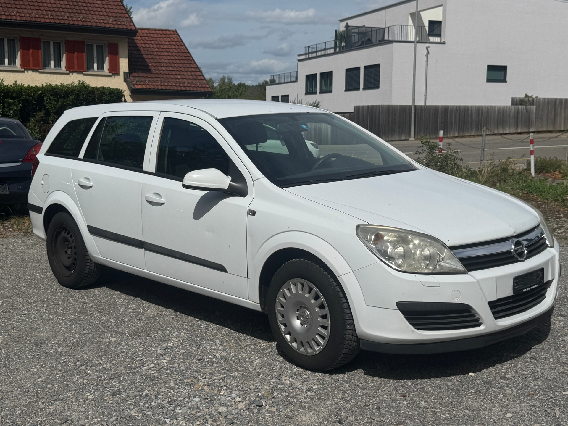 OPEL Astra Caravan 1.8i 16V Enjoy-image-2