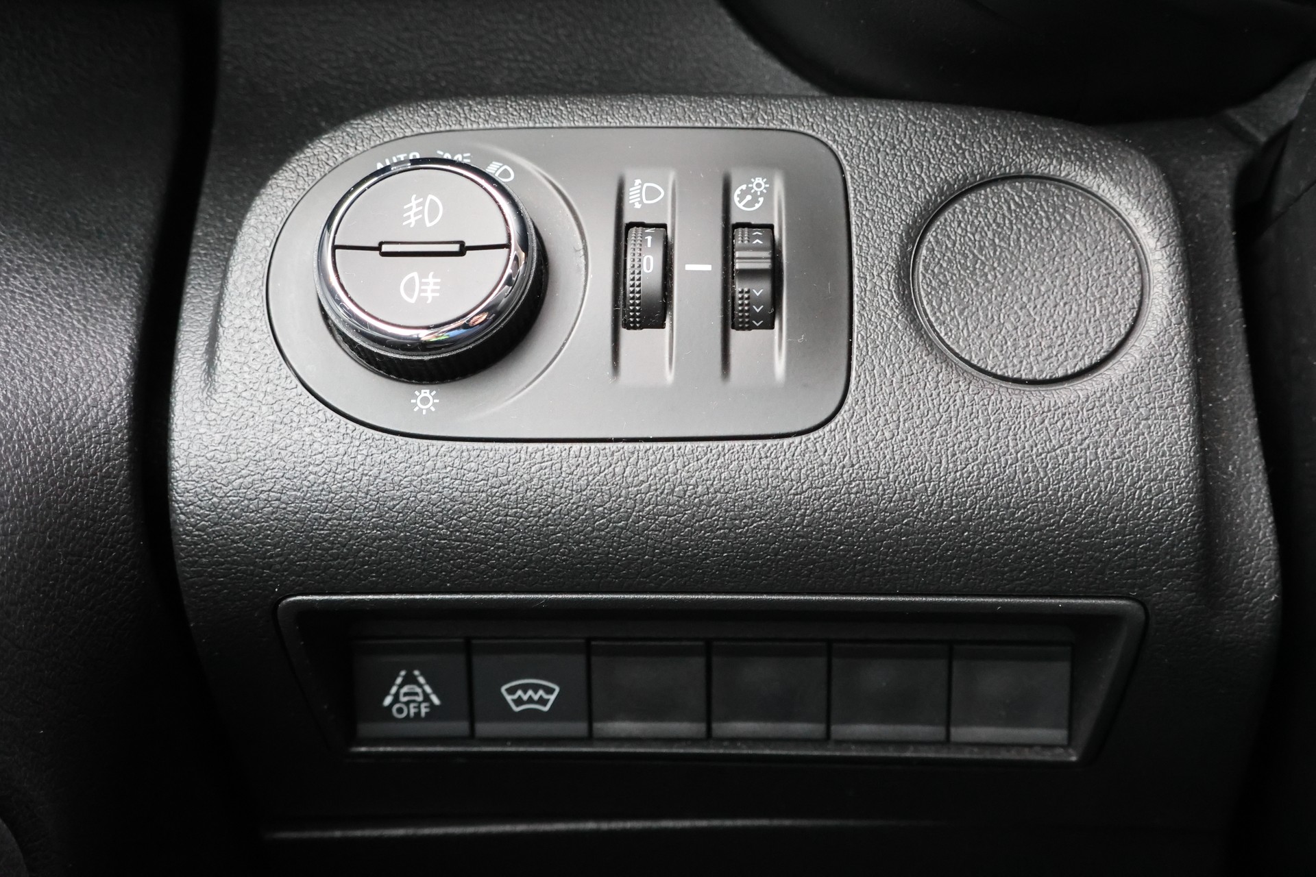OPEL Combo Life 1.2T Edition-image-6