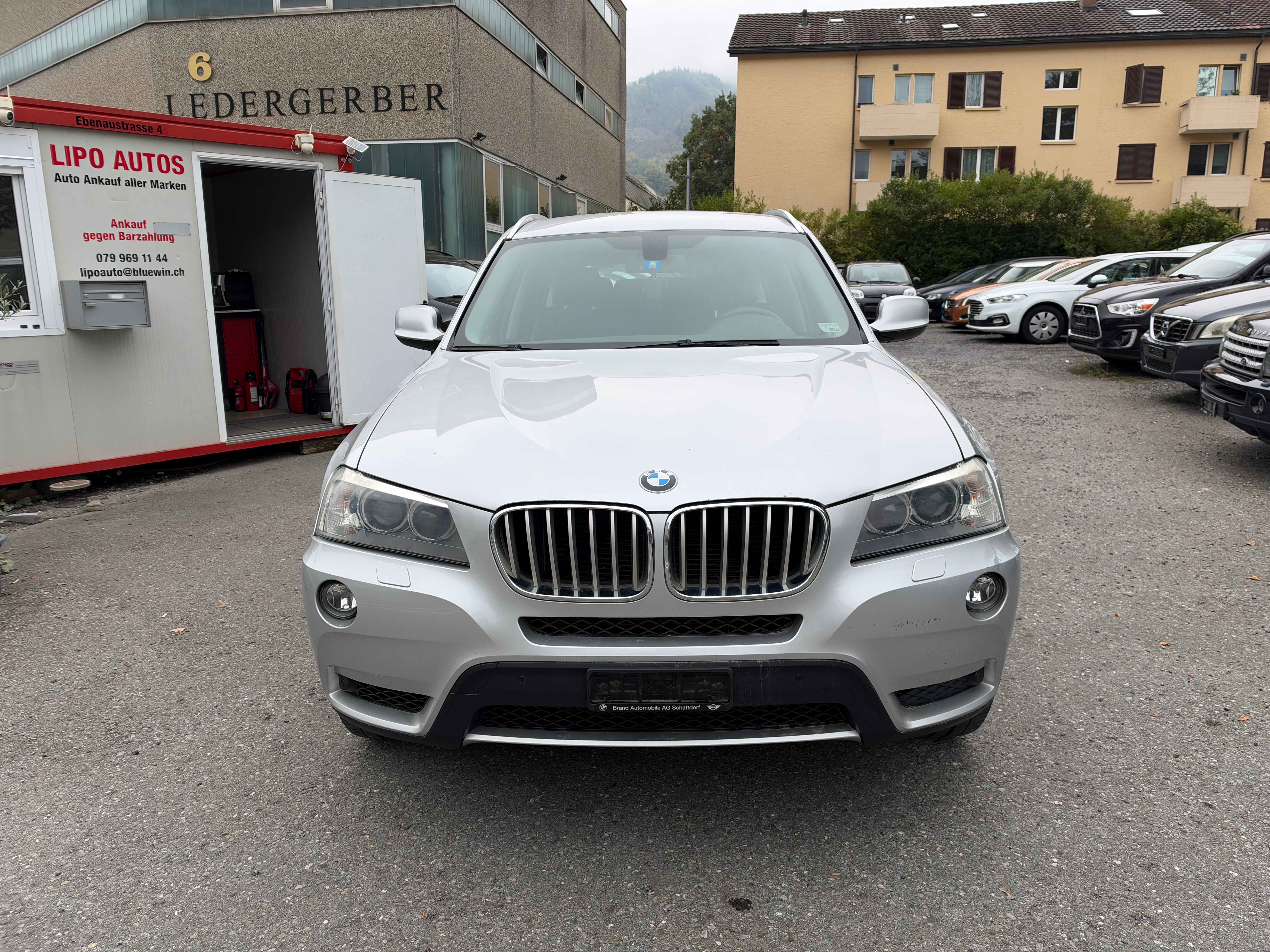 Car photo