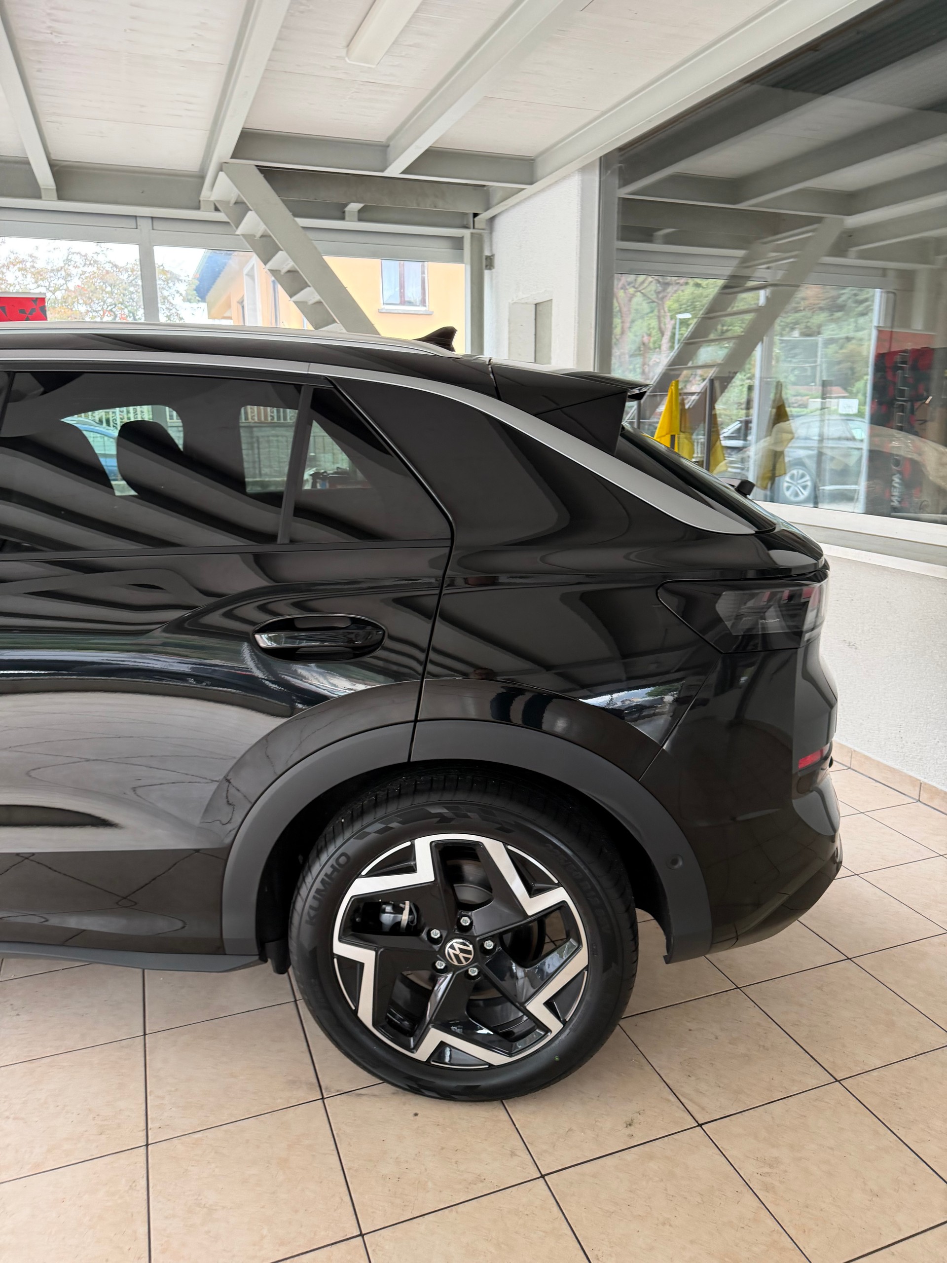 VW T-Roc 1.5 eTSI mHEV R-Line DSG-image-3