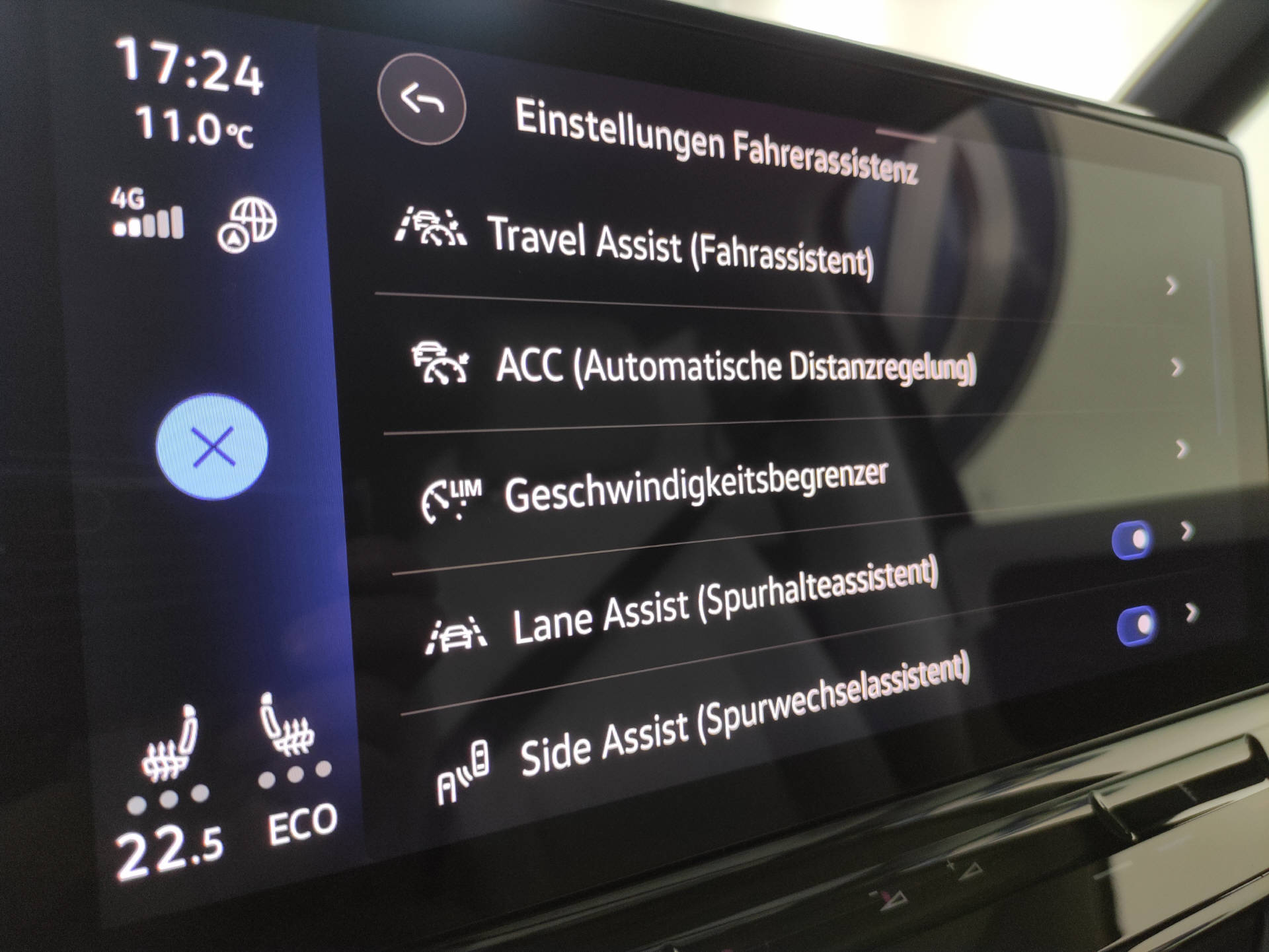 VW ID.Buzz Bus 77kWh Pro-image-7