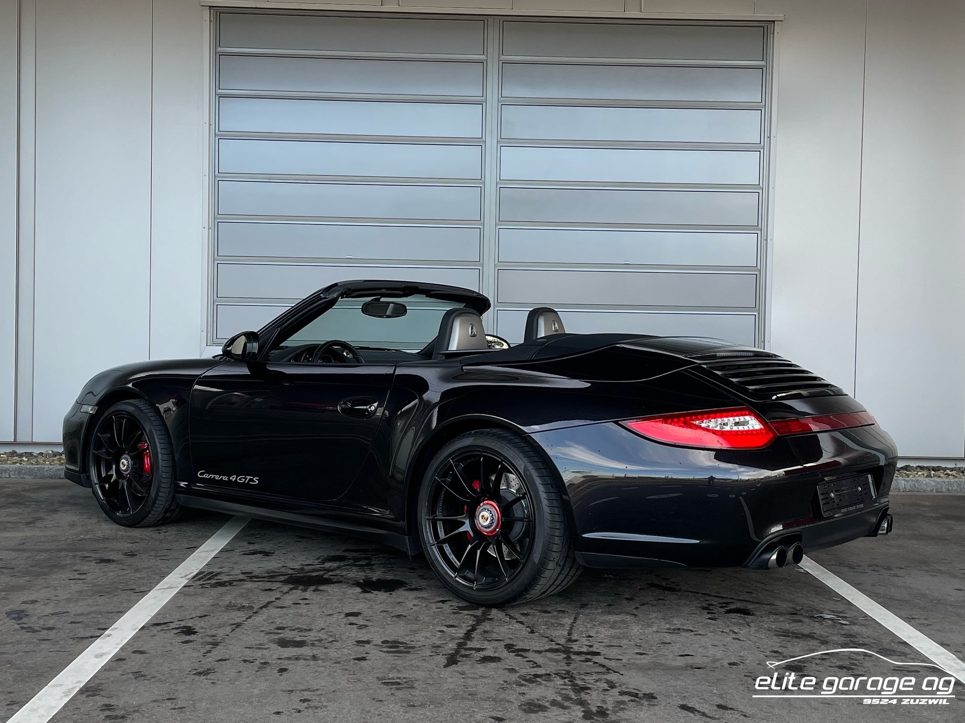 PORSCHE 911 Cabrio Carrera 4 GTS-image-3