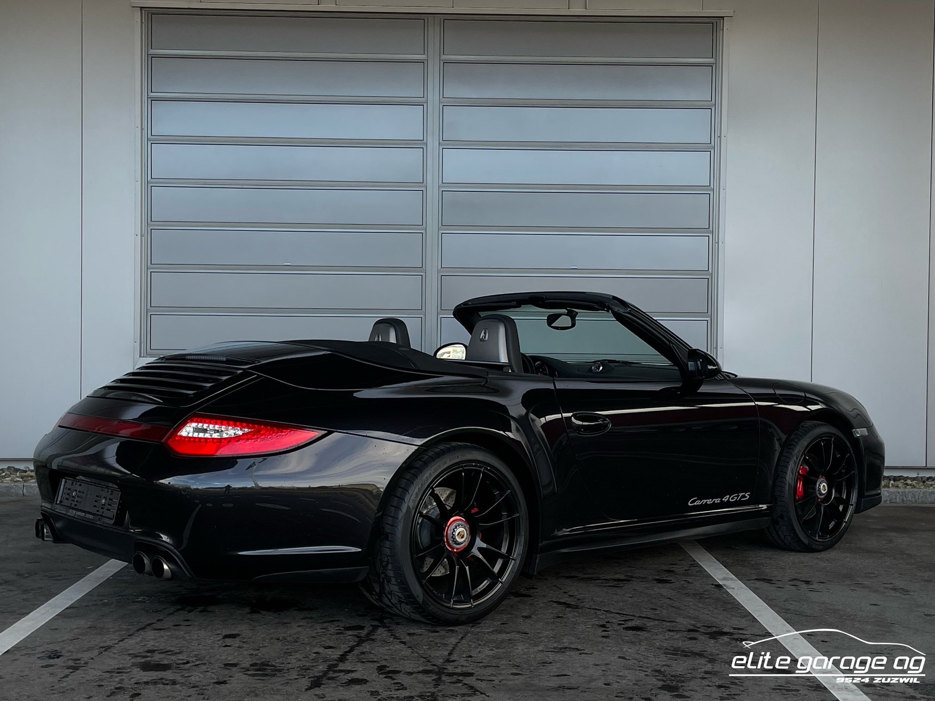 PORSCHE 911 Cabrio Carrera 4 GTS-image-5