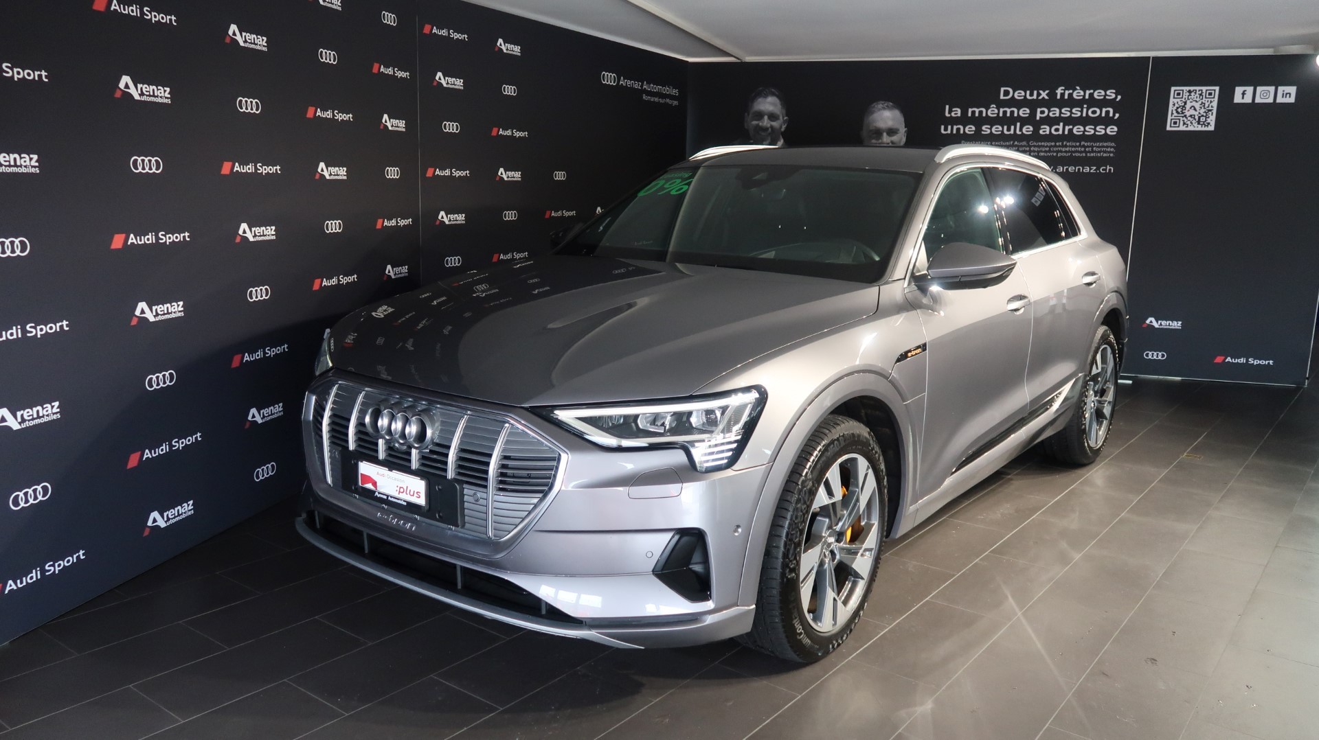 AUDI e-tron 55 Advanced quattro-image-0