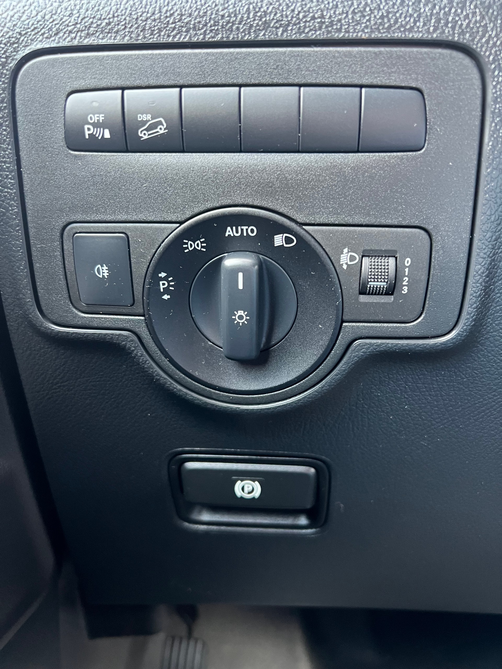 MERCEDES-BENZ VITO 116 BlueTec L 4Matic 7G Tronic Euro 6-image-10