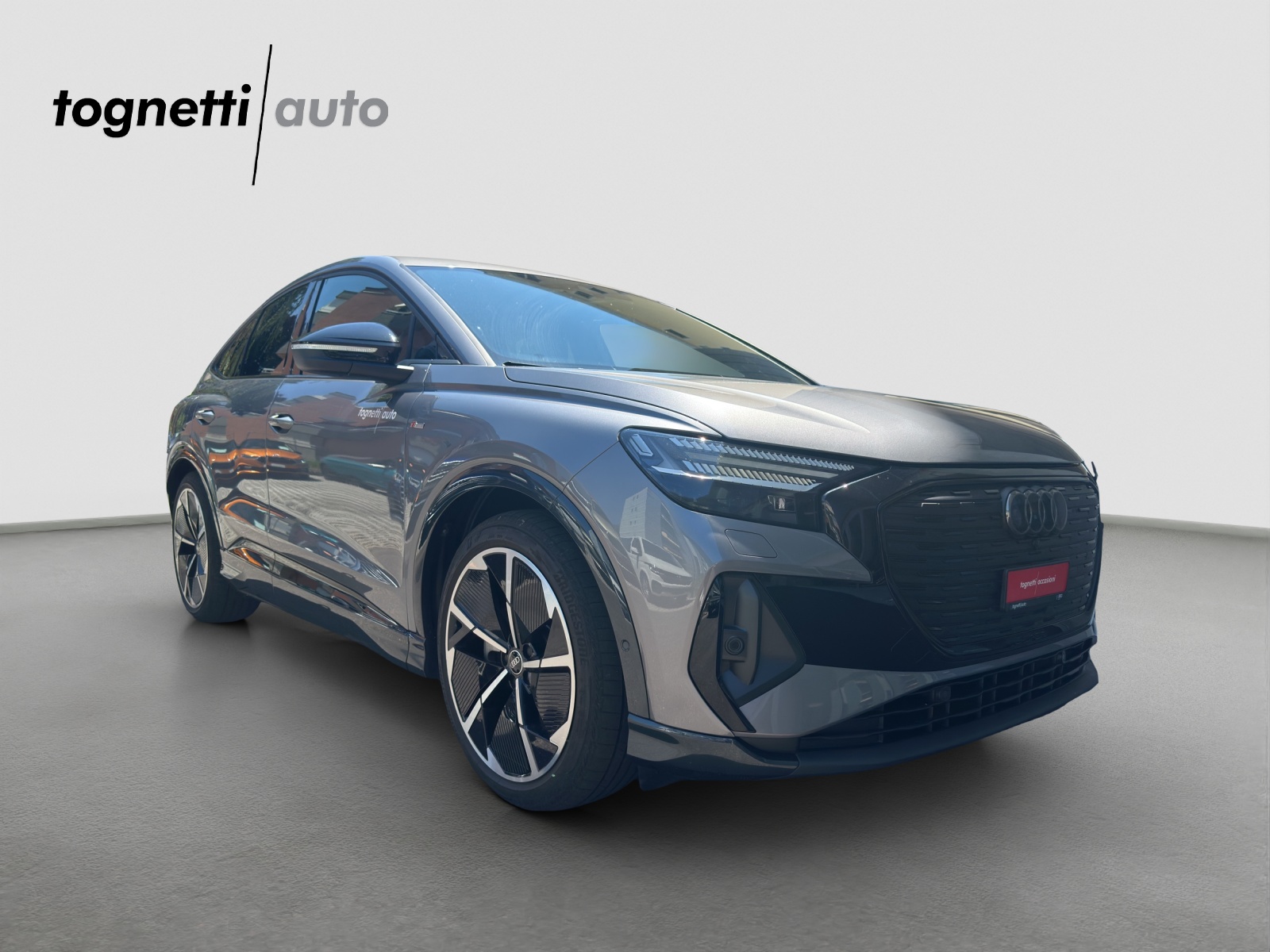 AUDI Q4 Sportback e-tron 50 quattro-image-1