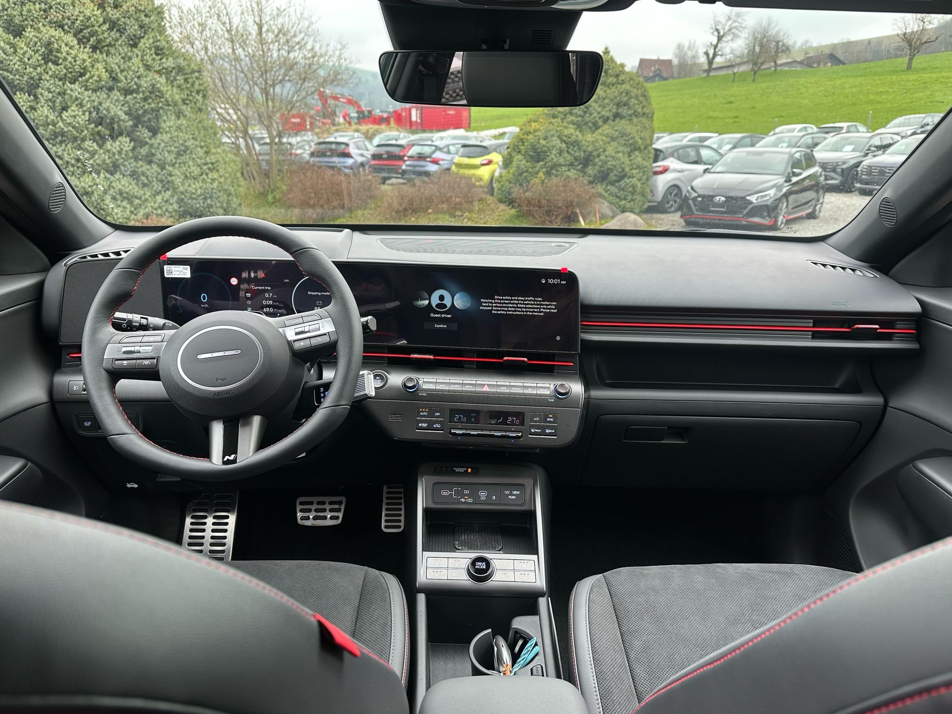 HYUNDAI Kona EV 65.4 kWh N Line-image-10