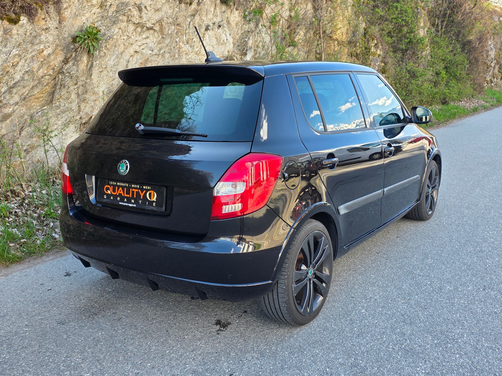 SKODA Fabia 1.2 TSI Monte Carlo-image-3
