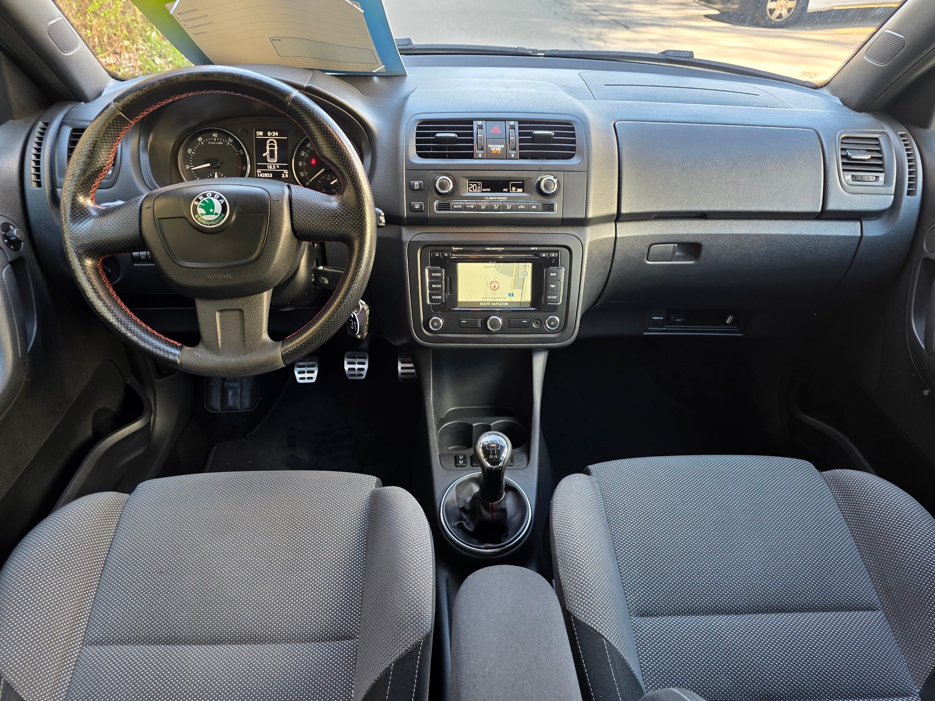 SKODA Fabia 1.2 TSI Monte Carlo-image-6