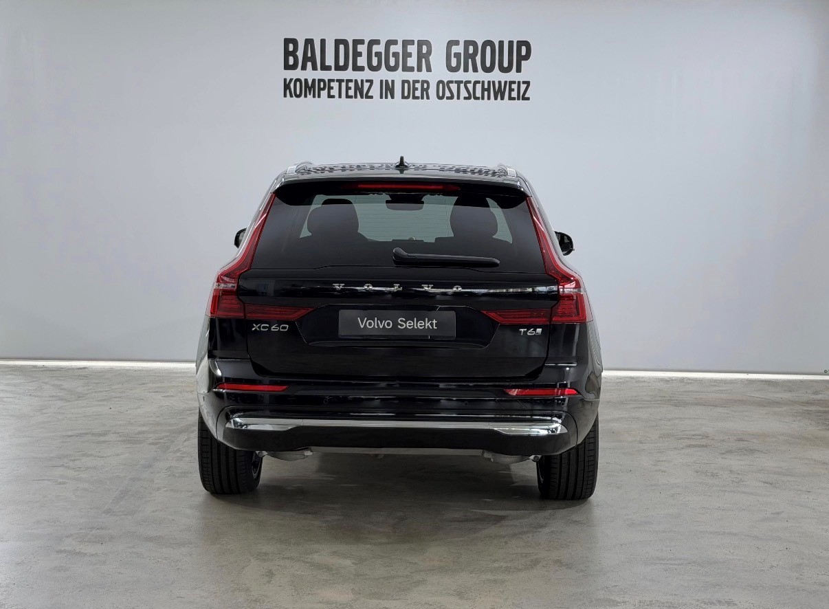 VOLVO XC60 2.0 T6 TE Ultra Bright eA-image-7