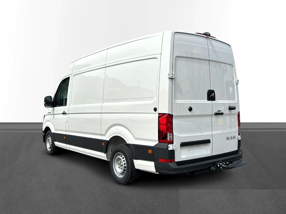 MAN TGE 3.180 Standard 4x4 Automat-image-2