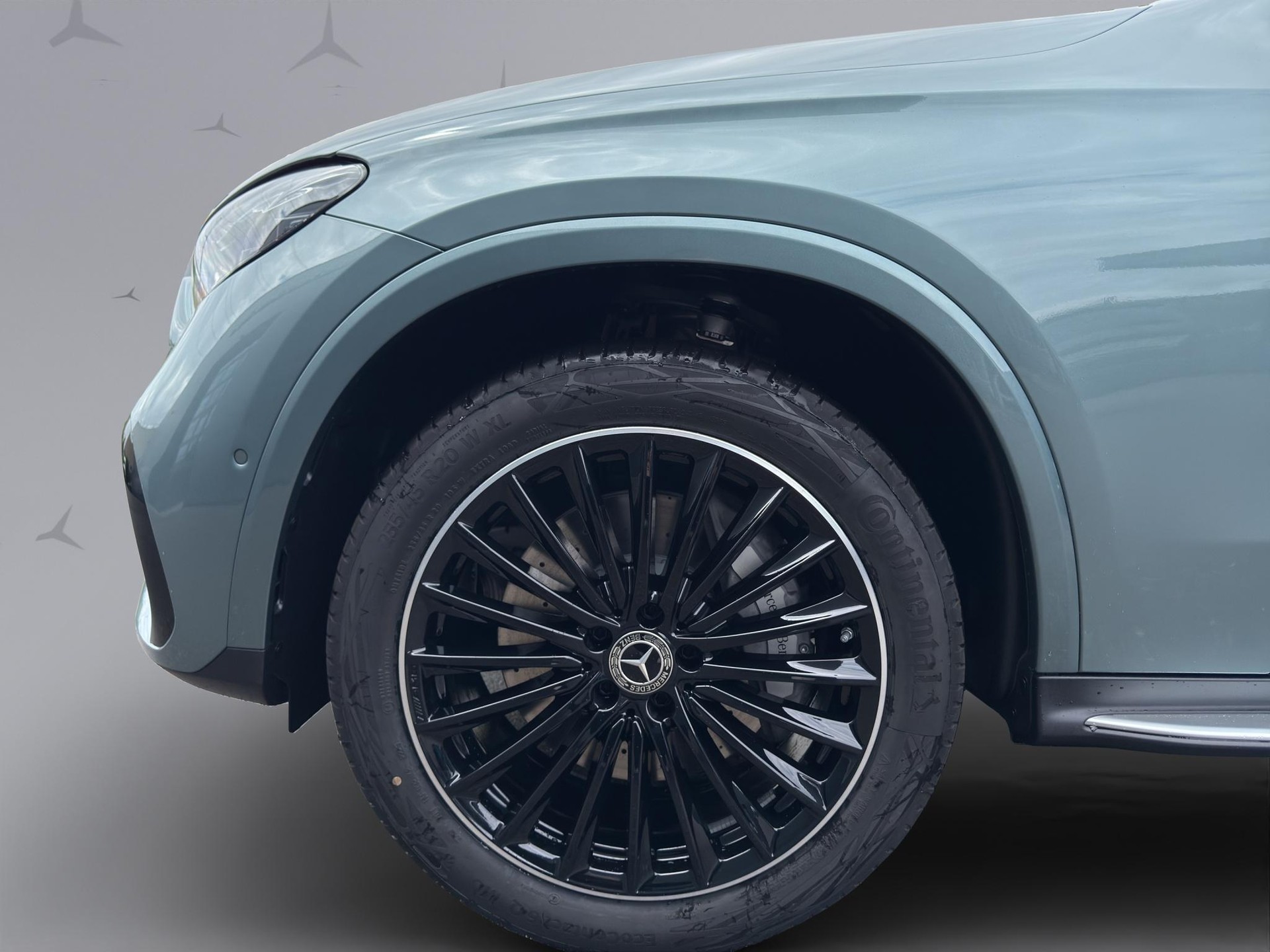 MERCEDES-BENZ GLC 300 AMG Line 4matic Coupé-image-18