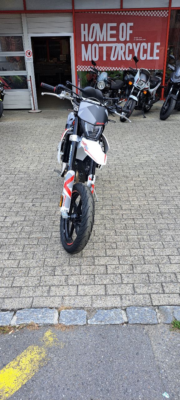 FANTIC XMF 125-image-1