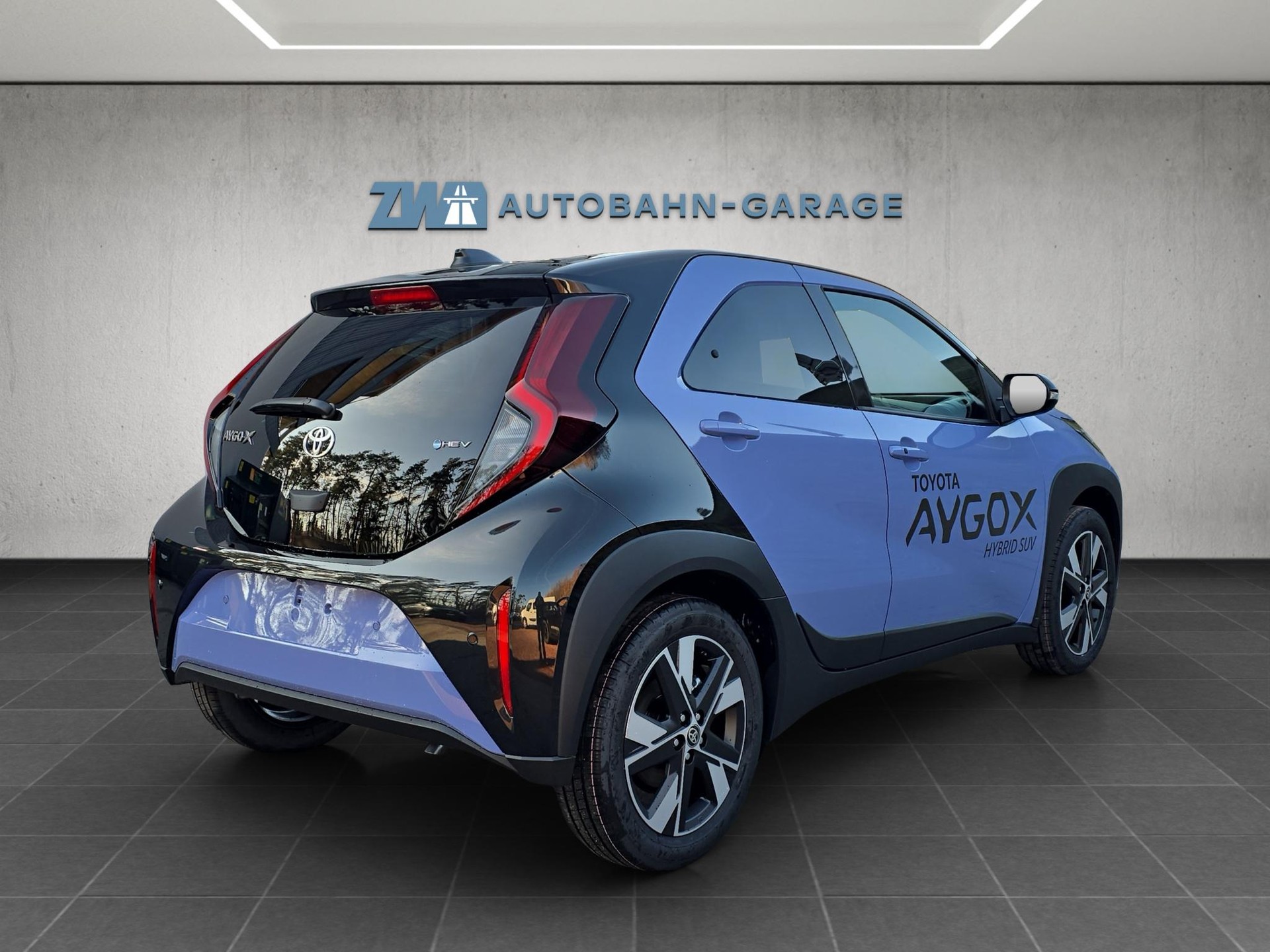 TOYOTA Aygo X 1.5 VVT-i HSD Trend-image-4