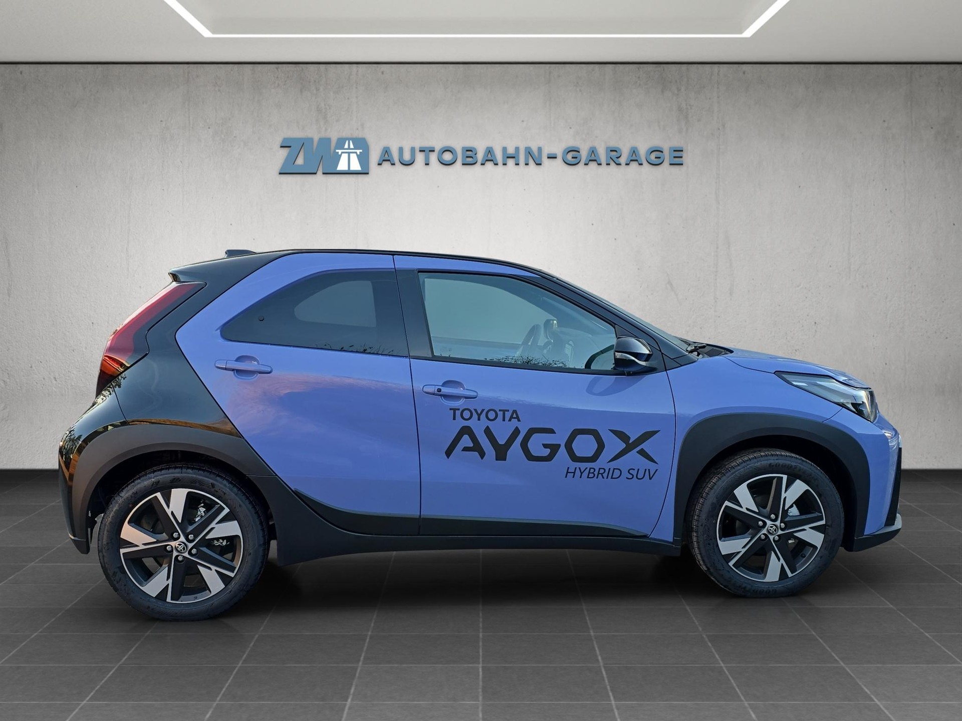 TOYOTA Aygo X 1.5 VVT-i HSD Trend-image-5