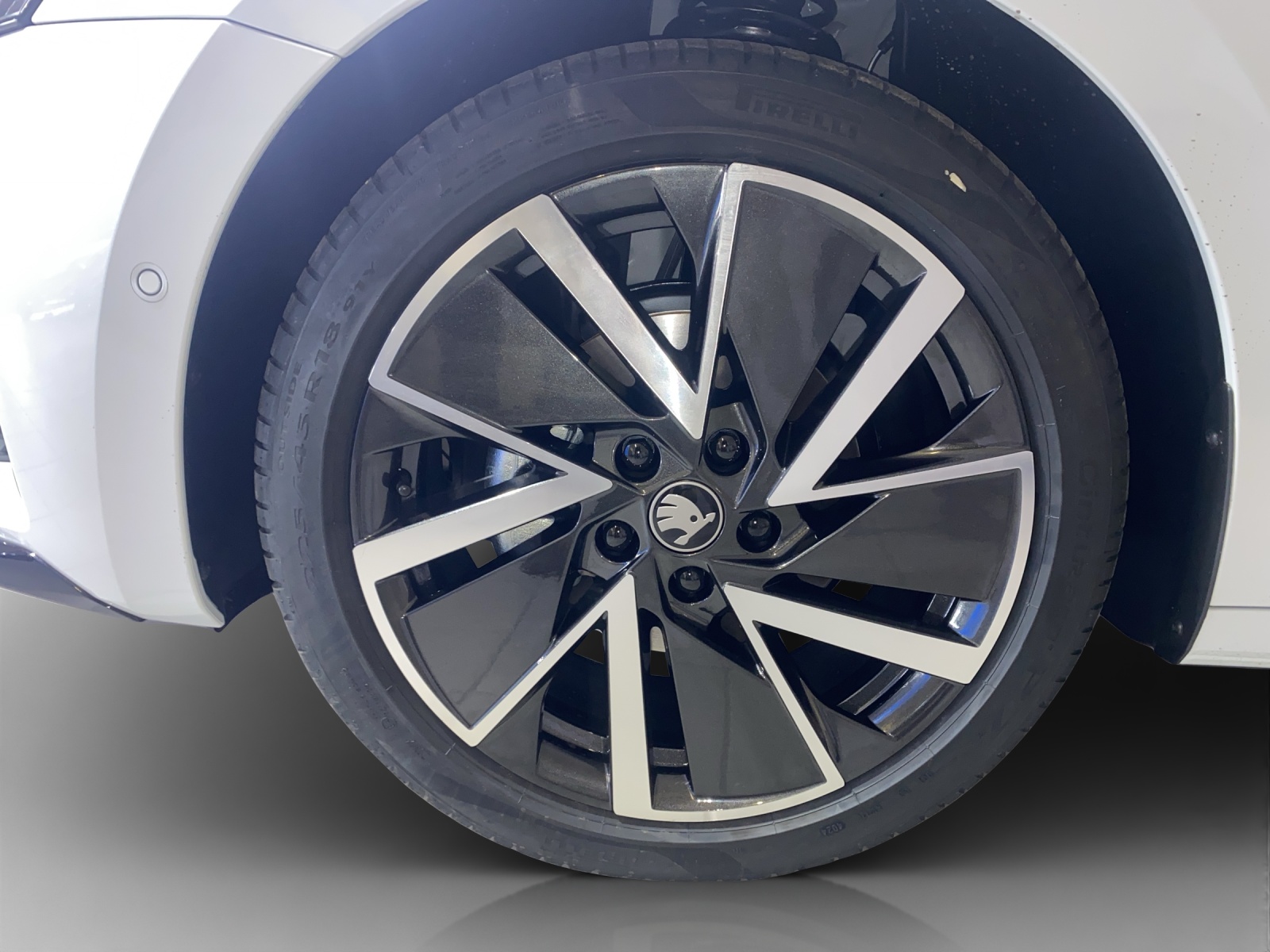 SKODA Octavia Combi 2.0 TSI DSG Sport Line 4x4-image-12