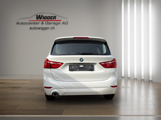 BMW 216d Gran Tourer Essen.Ed-showroom-element-3