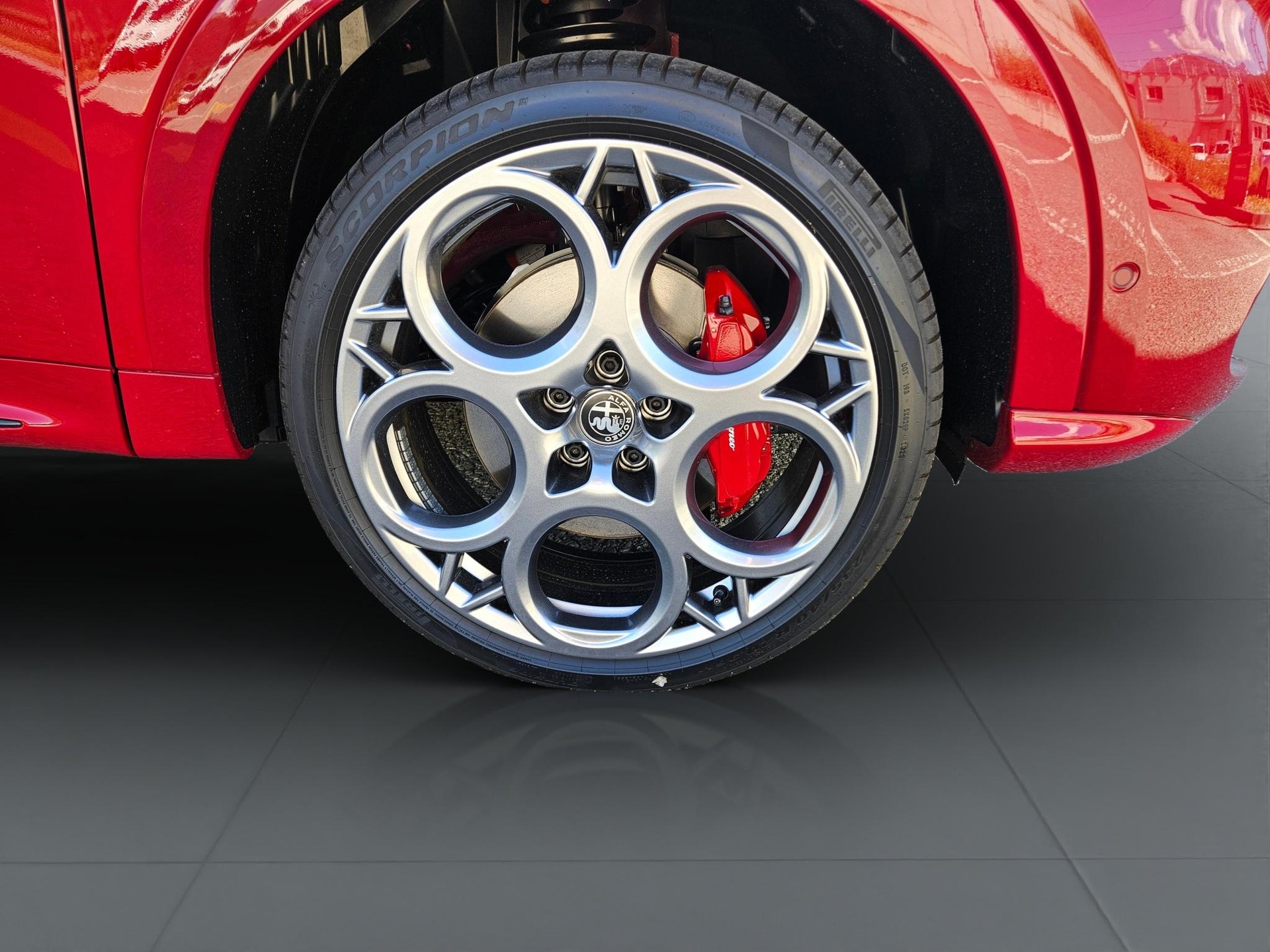 ALFA ROMEO Tonale 1.3 Plug-in Hybrid Tributo Italiano Q4-image-9
