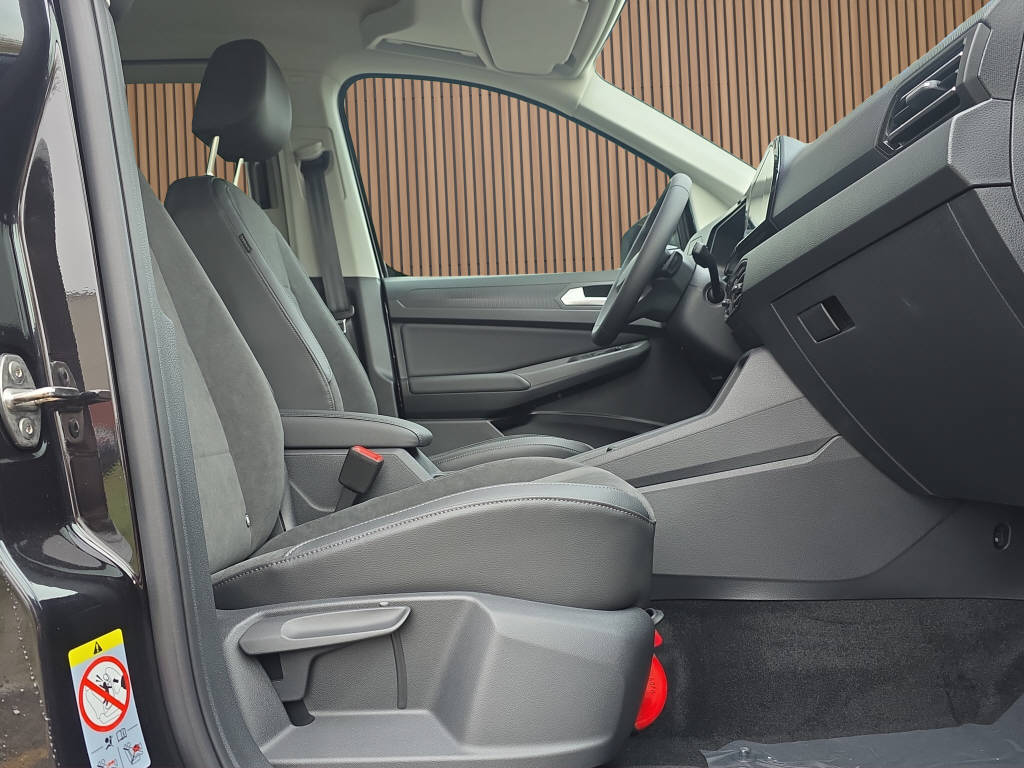 VW Caddy Maxi 1.5 TSI eHybrid Style DSG 7 Plätzer-image-19