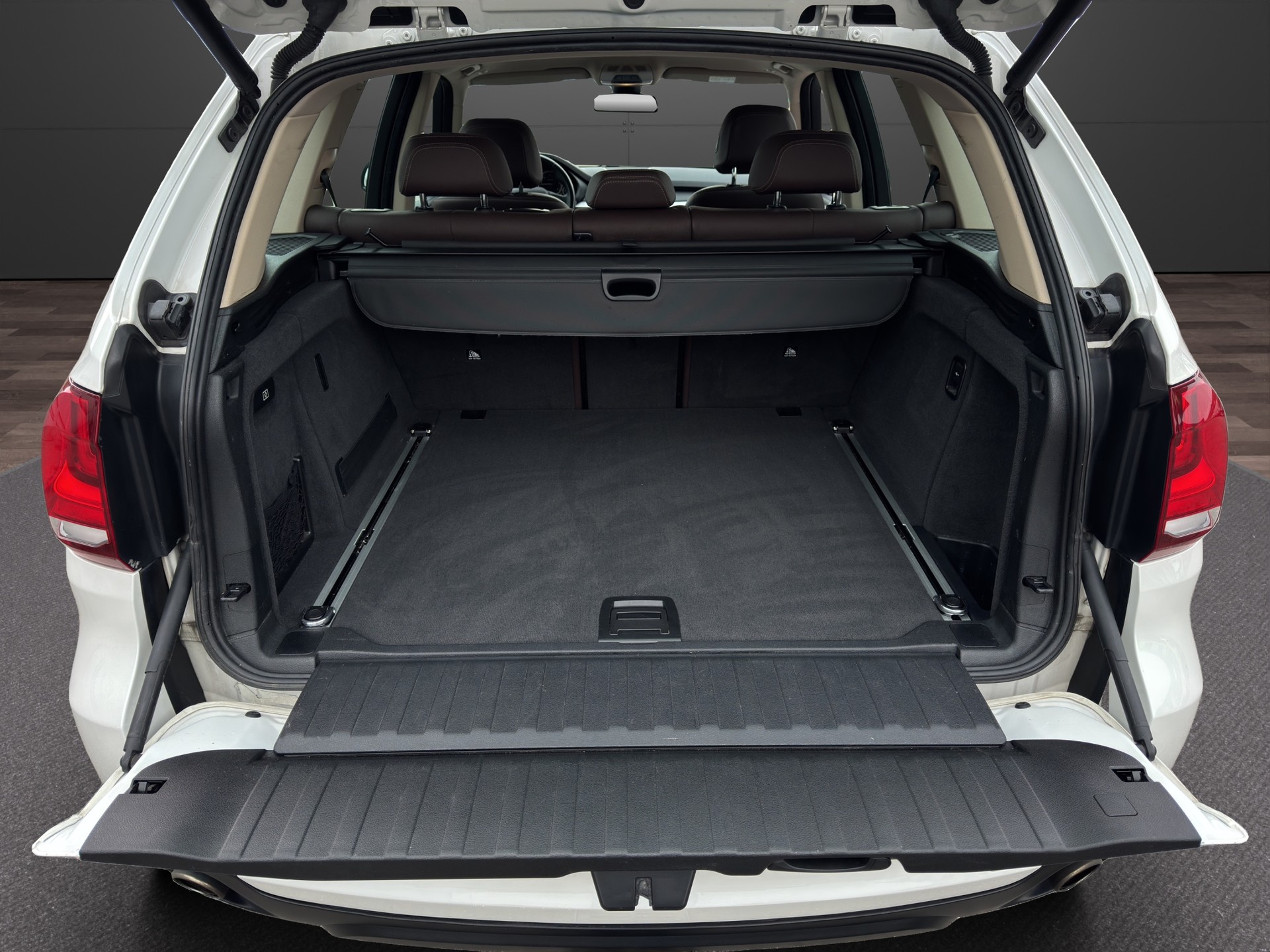 BMW X5 xDrive 25d Steptronic-image-26