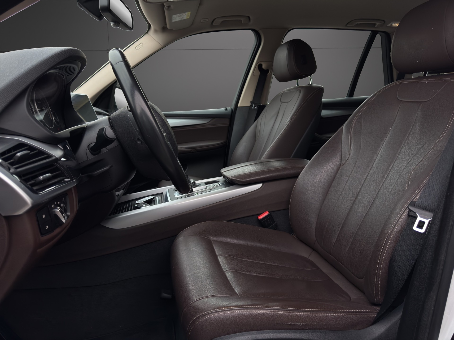 BMW X5 xDrive 25d Steptronic-image-19