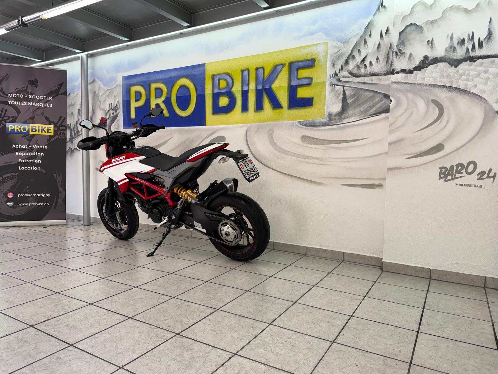 DUCATI Hypermotard 821 SP-showroom-element-3