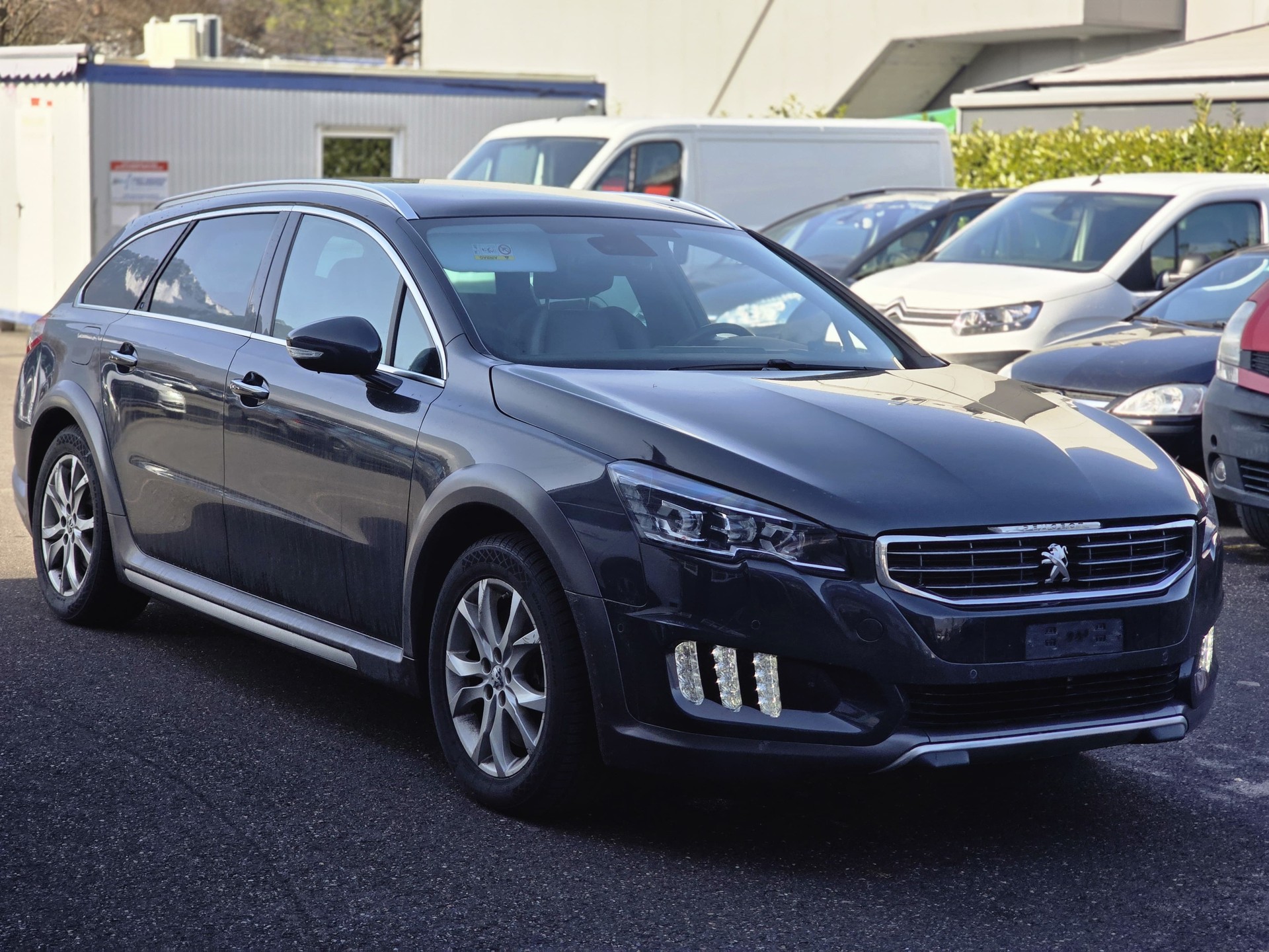 PEUGEOT 508 RXH 2.0 HDI Hybrid4 ETG6-image-1