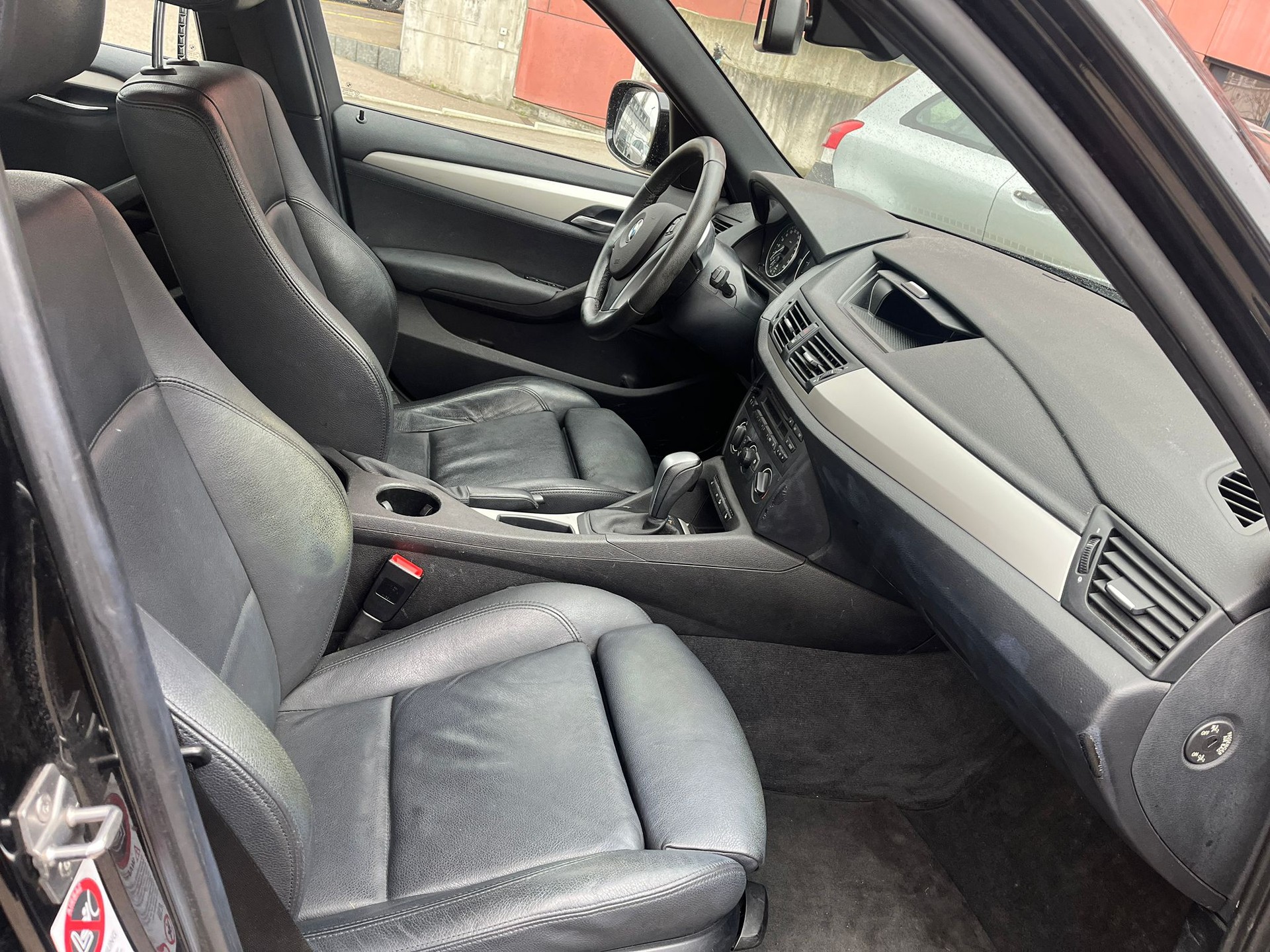 BMW X1 xDrive 23d Steptronic-image-11