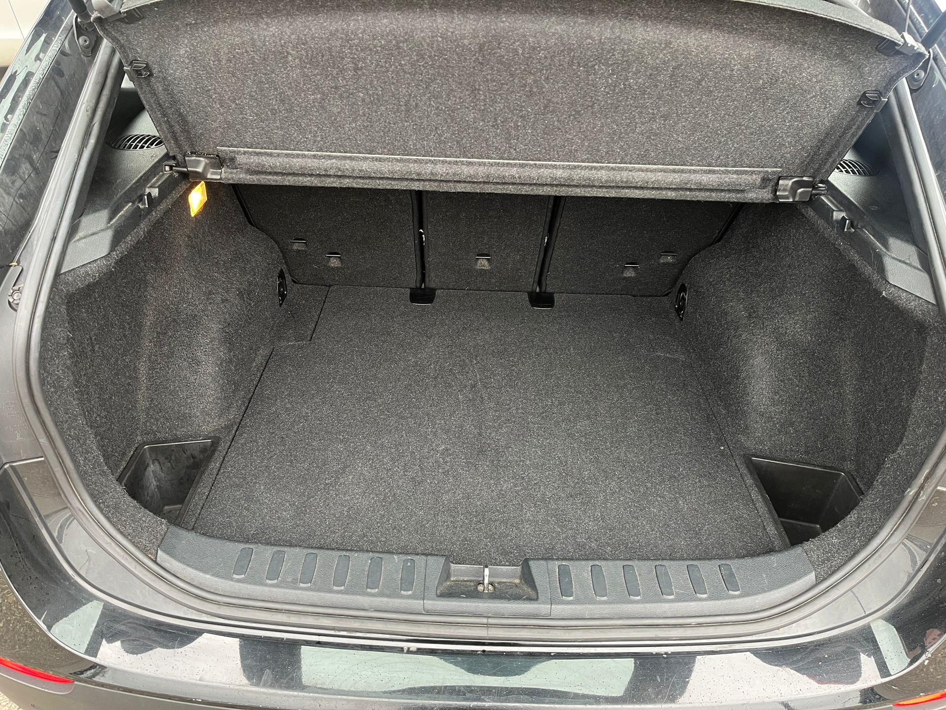 BMW X1 xDrive 23d Steptronic-image-8