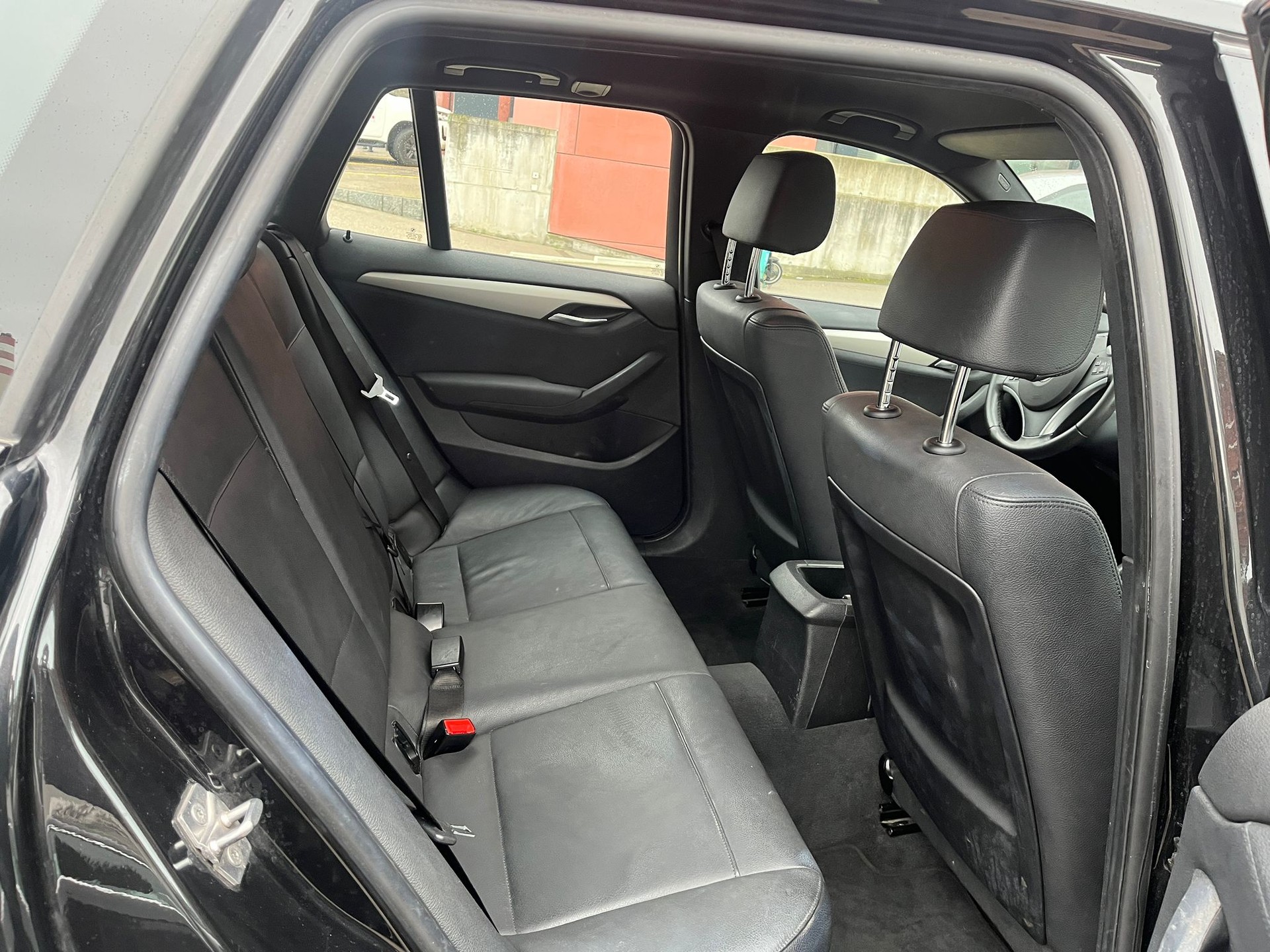 BMW X1 xDrive 23d Steptronic-image-12