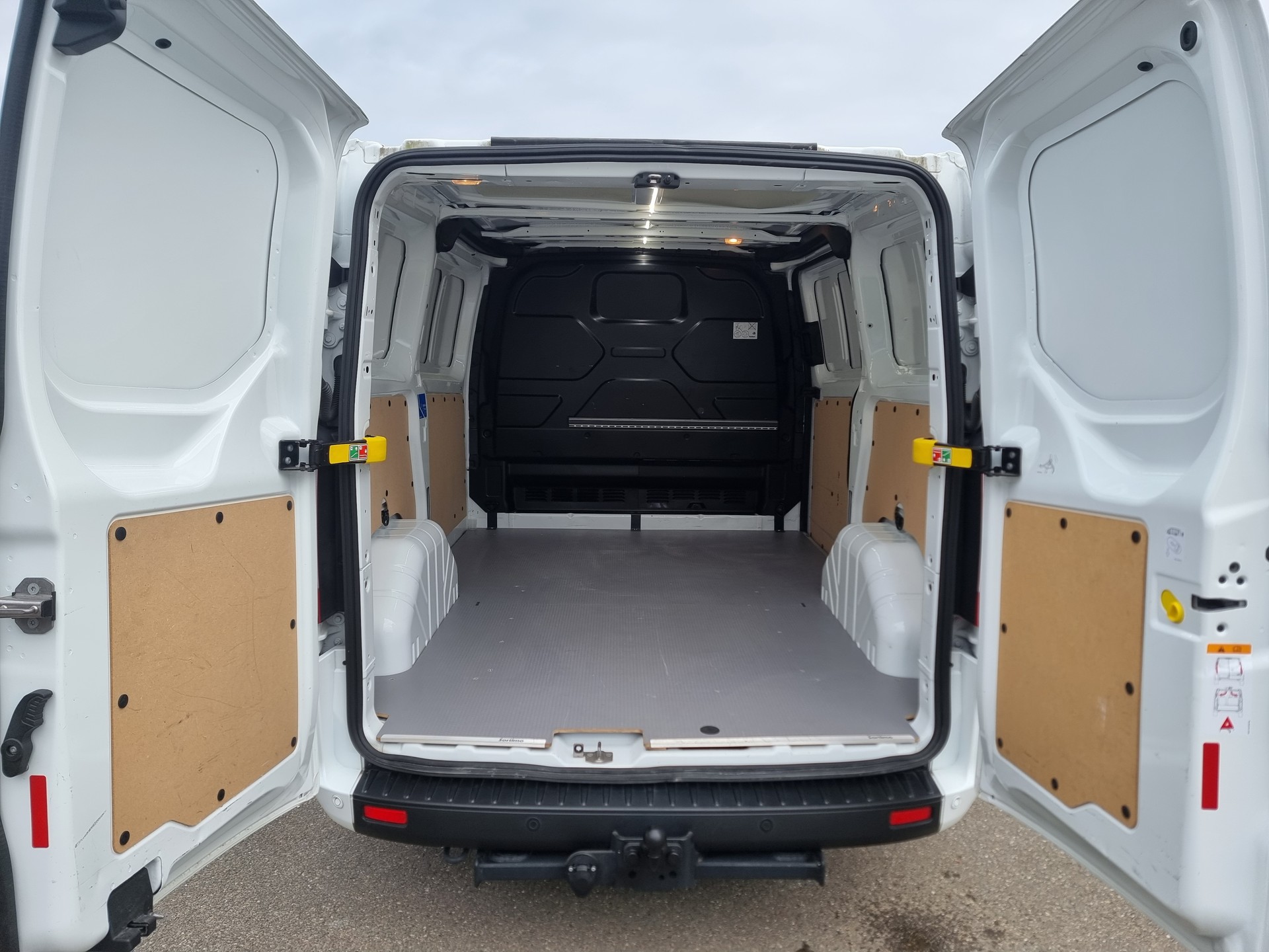 FORD Transit Custom Van 280 L1H1 Trend-image-9