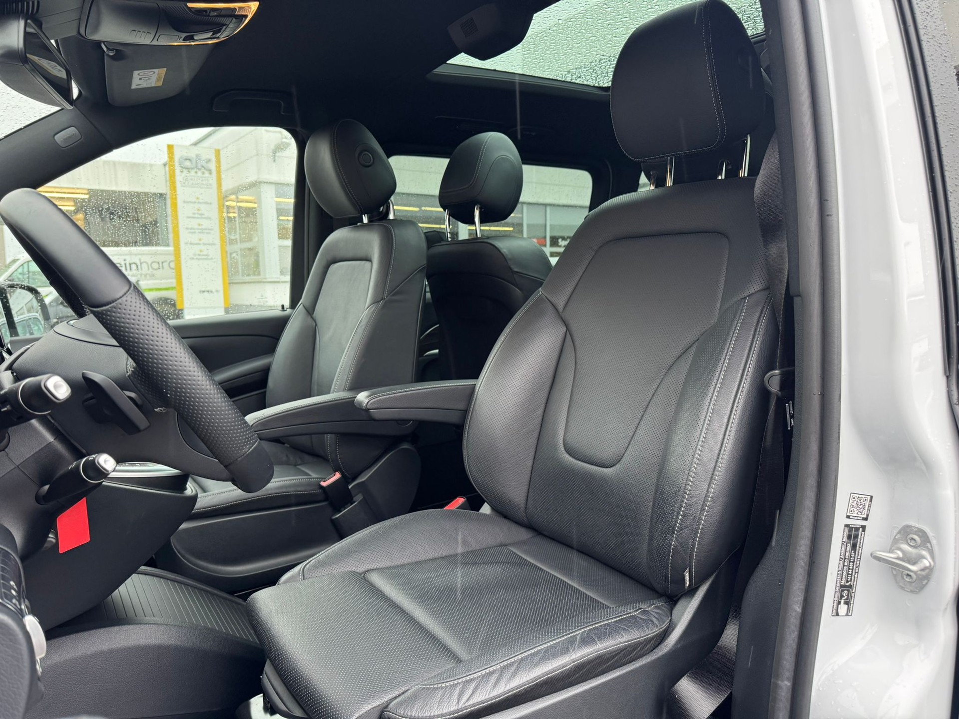 MERCEDES-BENZ V 250 d lang Avantgarde 4Matic G-Tronic-image-9