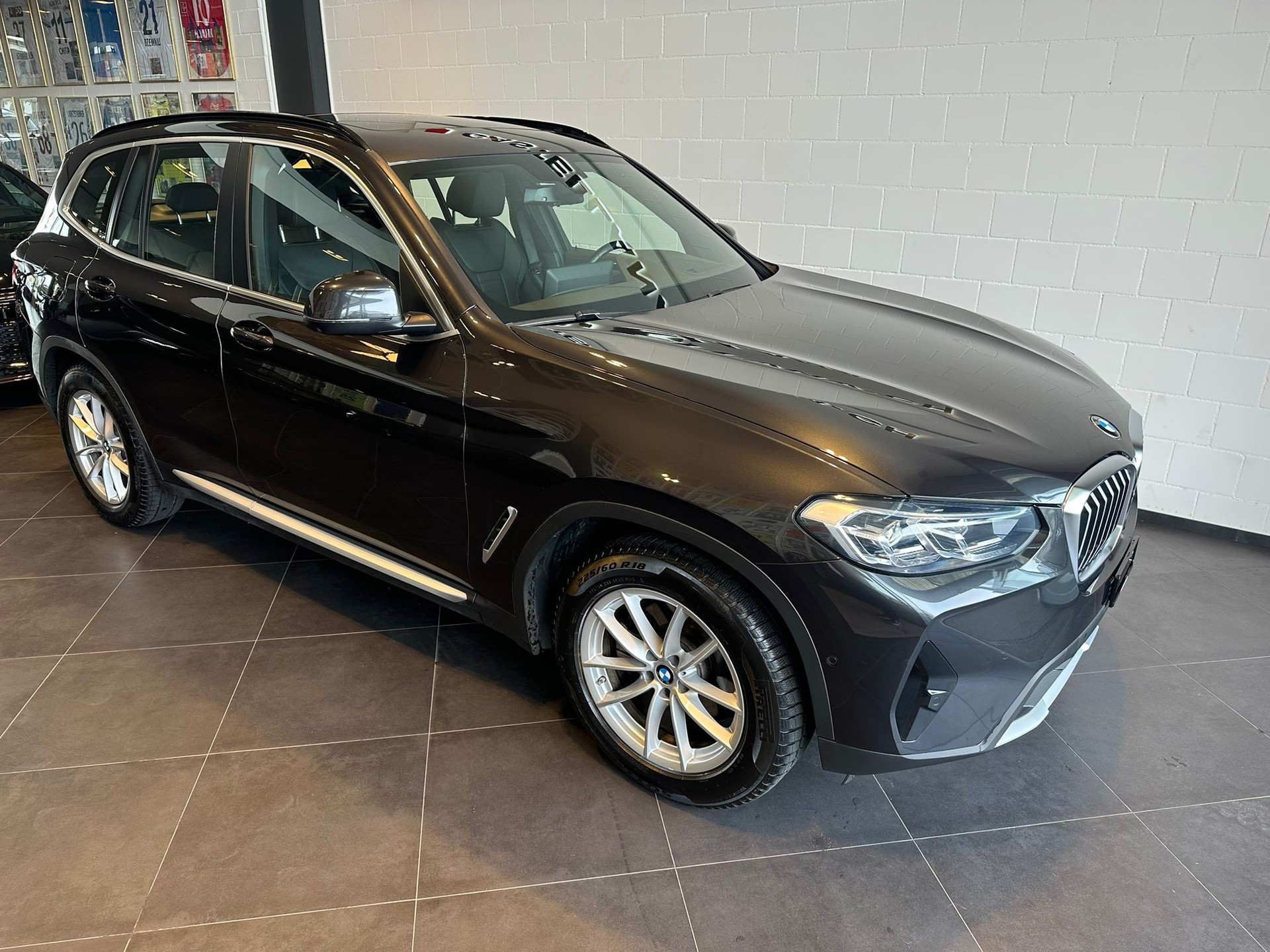 BMW X3 xDrive 20i-image-1