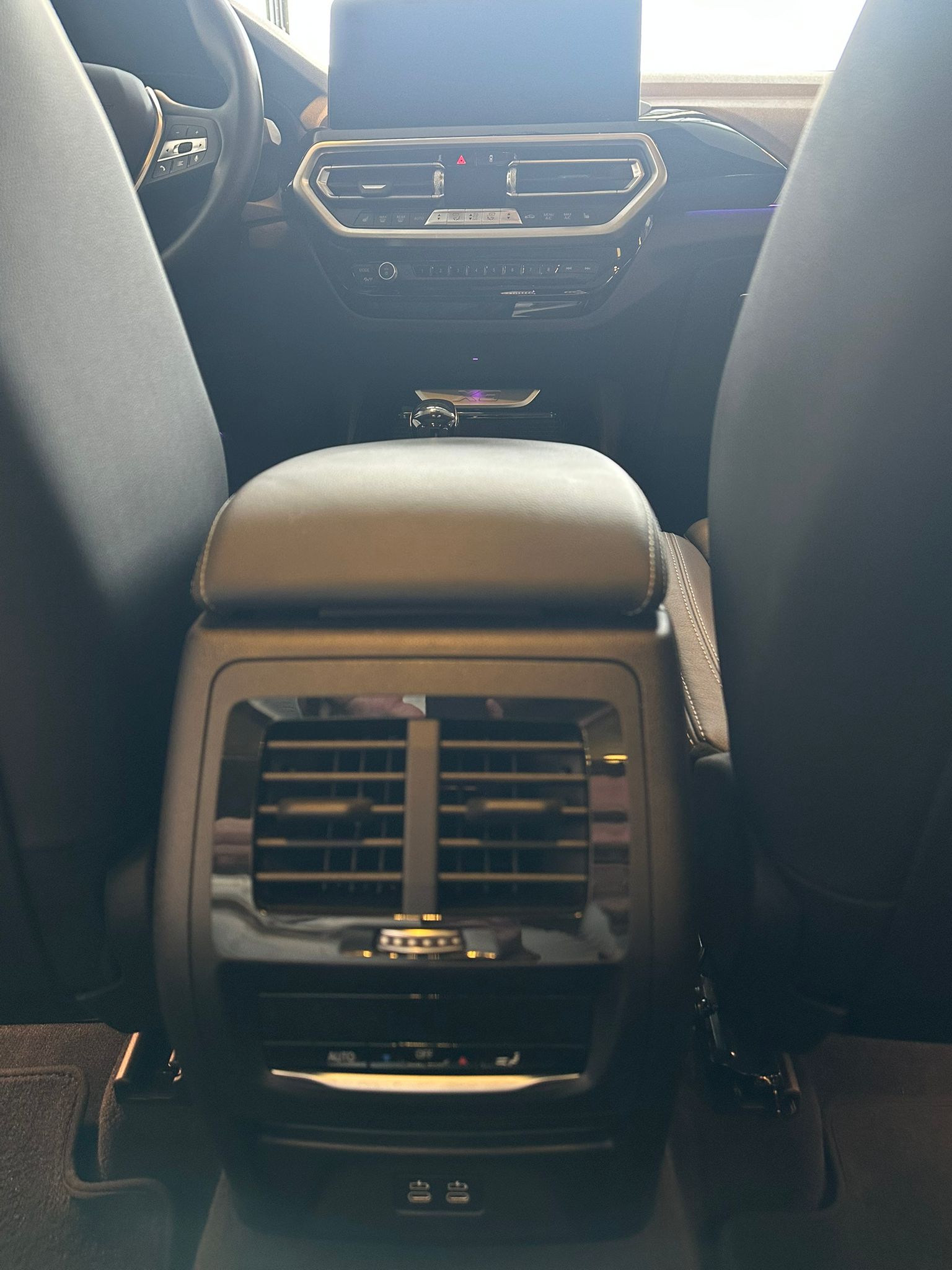 BMW X3 xDrive 20i-image-14