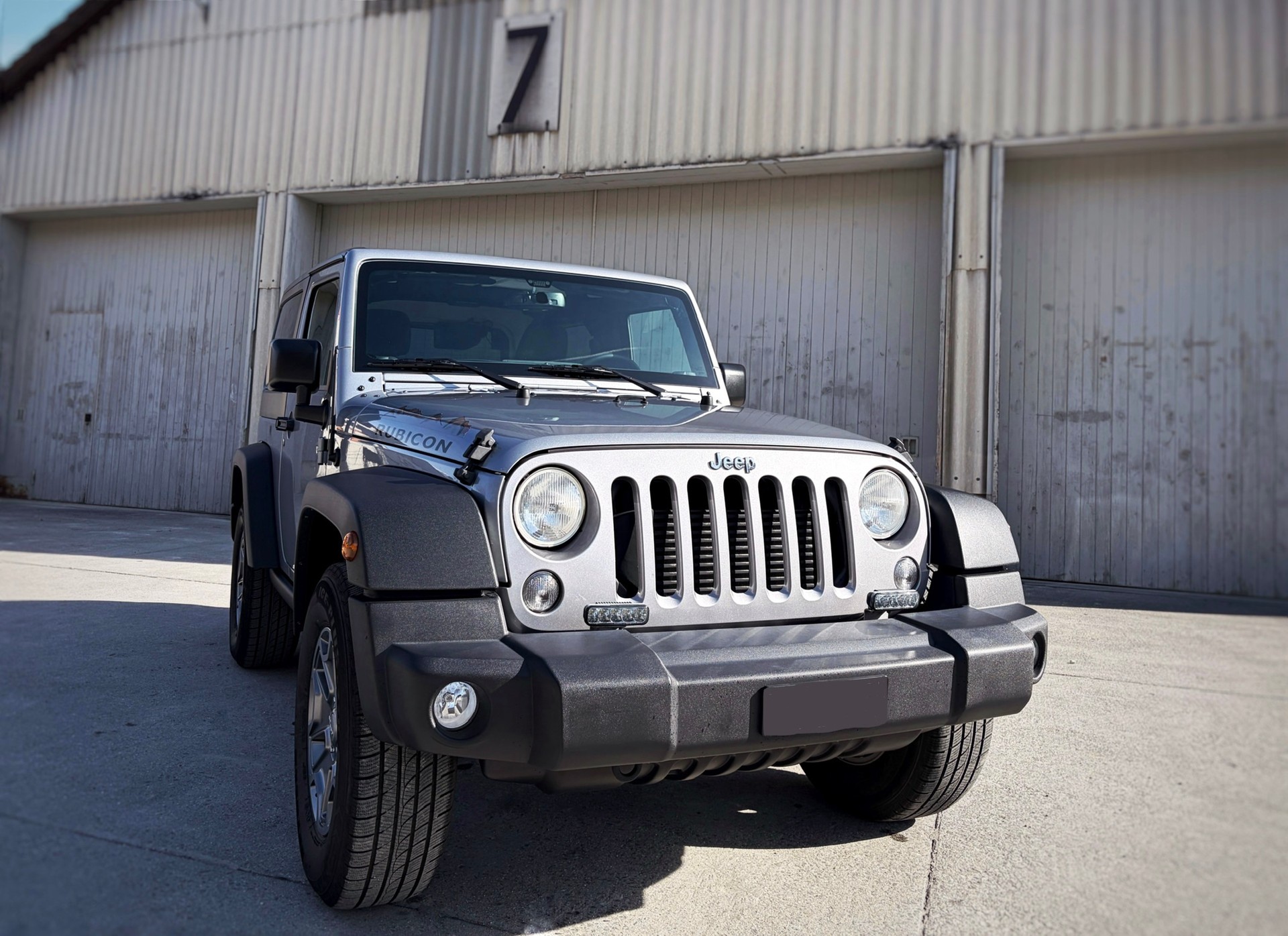 JEEP Wrangler 2.8 CRD Rubicon-image-6