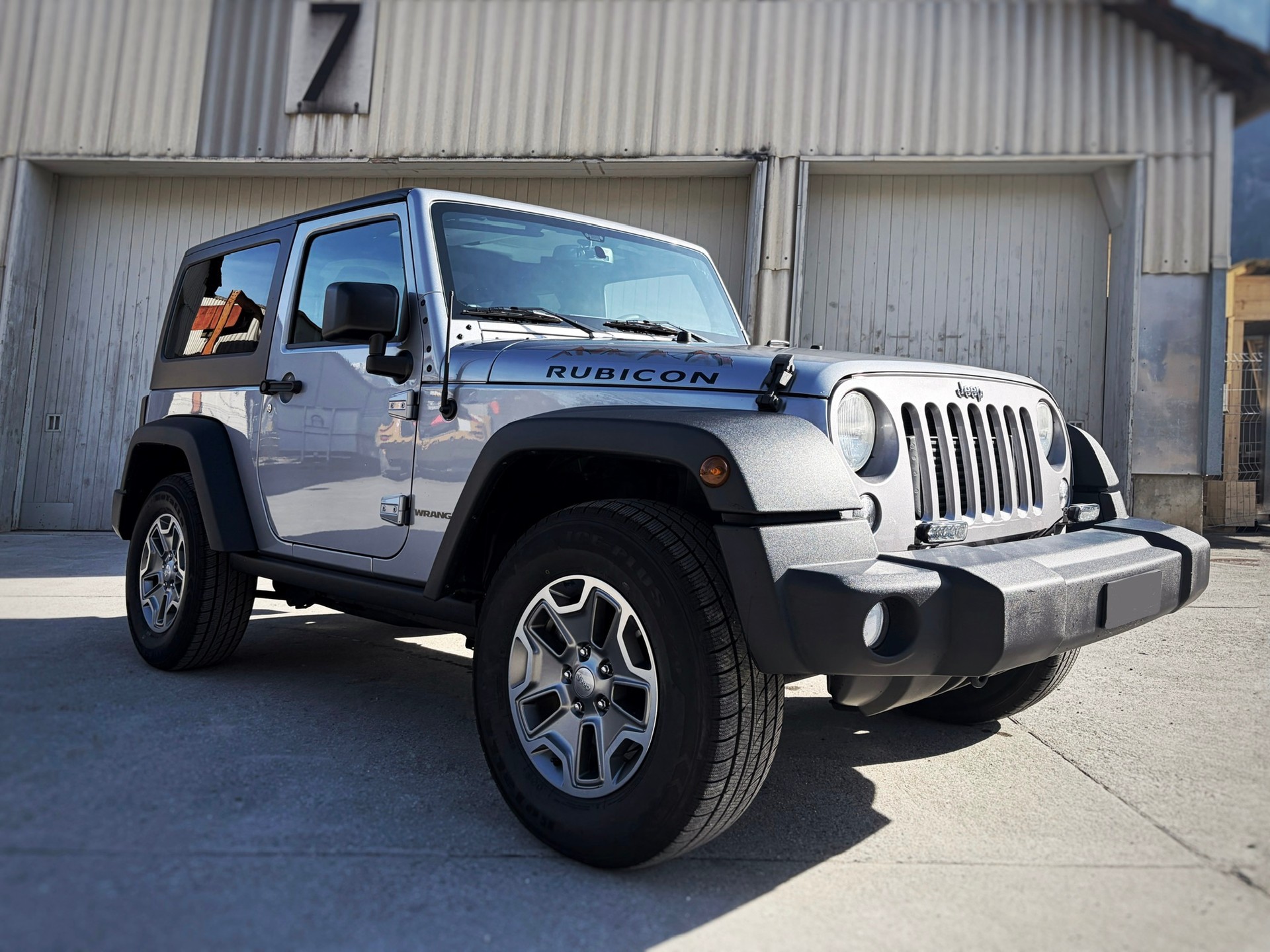 JEEP Wrangler 2.8 CRD Rubicon-image-0
