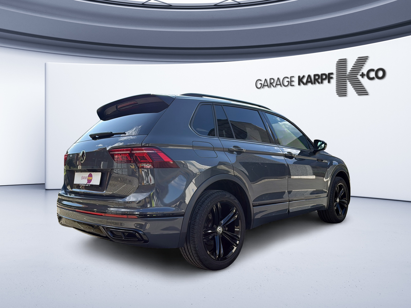 VW Tiguan 2.0 TDI SCR R-Line 4Motion DSG-image-4