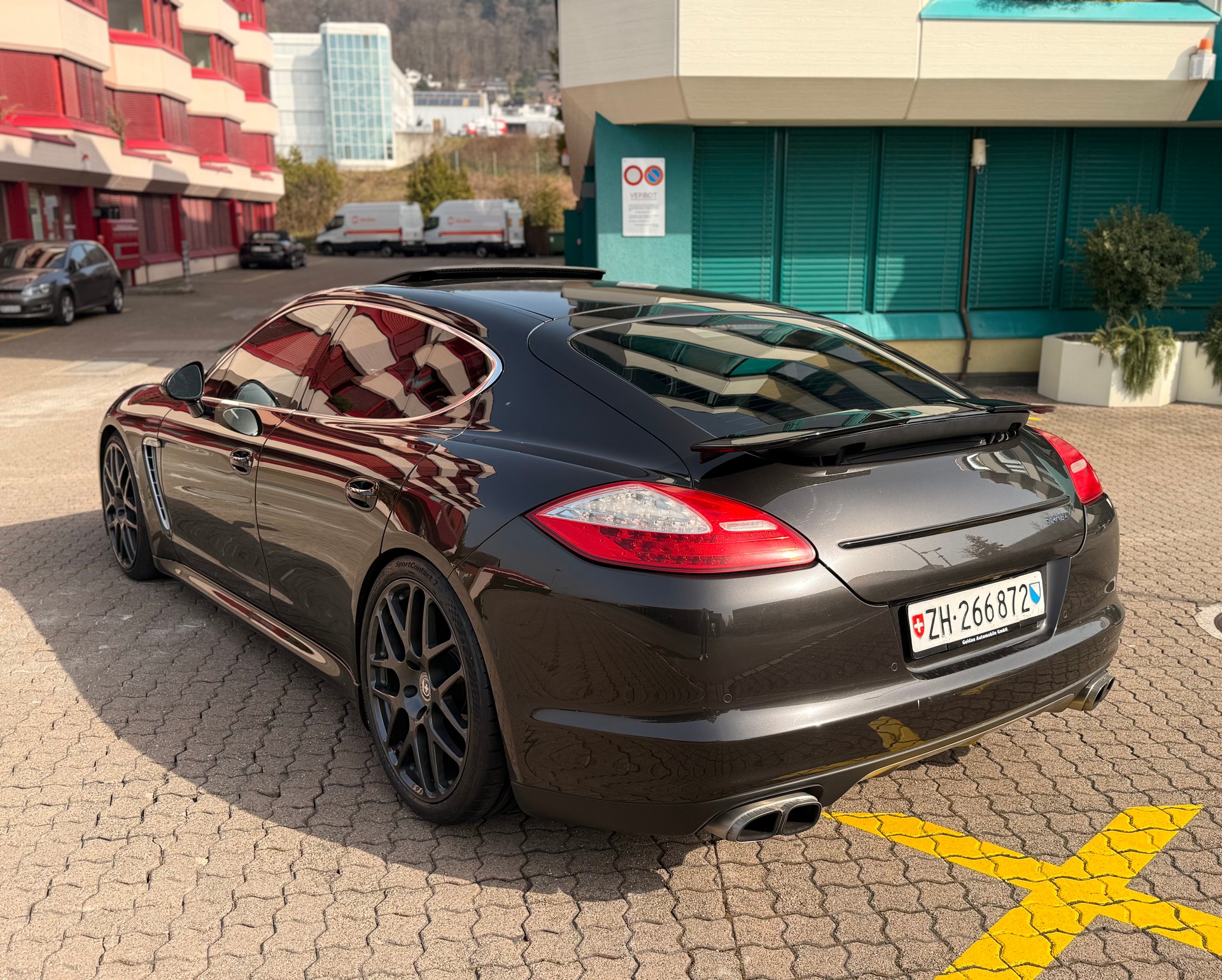 PORSCHE Panamera Turbo 4.8 PDK-image-3