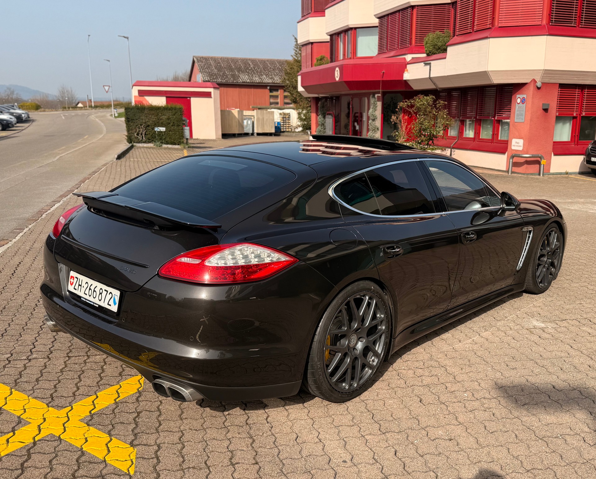 PORSCHE Panamera Turbo 4.8 PDK-image-2